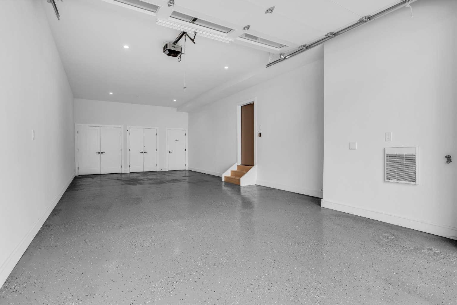 Jersey City, New Jersey, 07306, United States, 2 Bedrooms Bedrooms, ,2 BathroomsBathrooms,Residential,For Sale,1925343