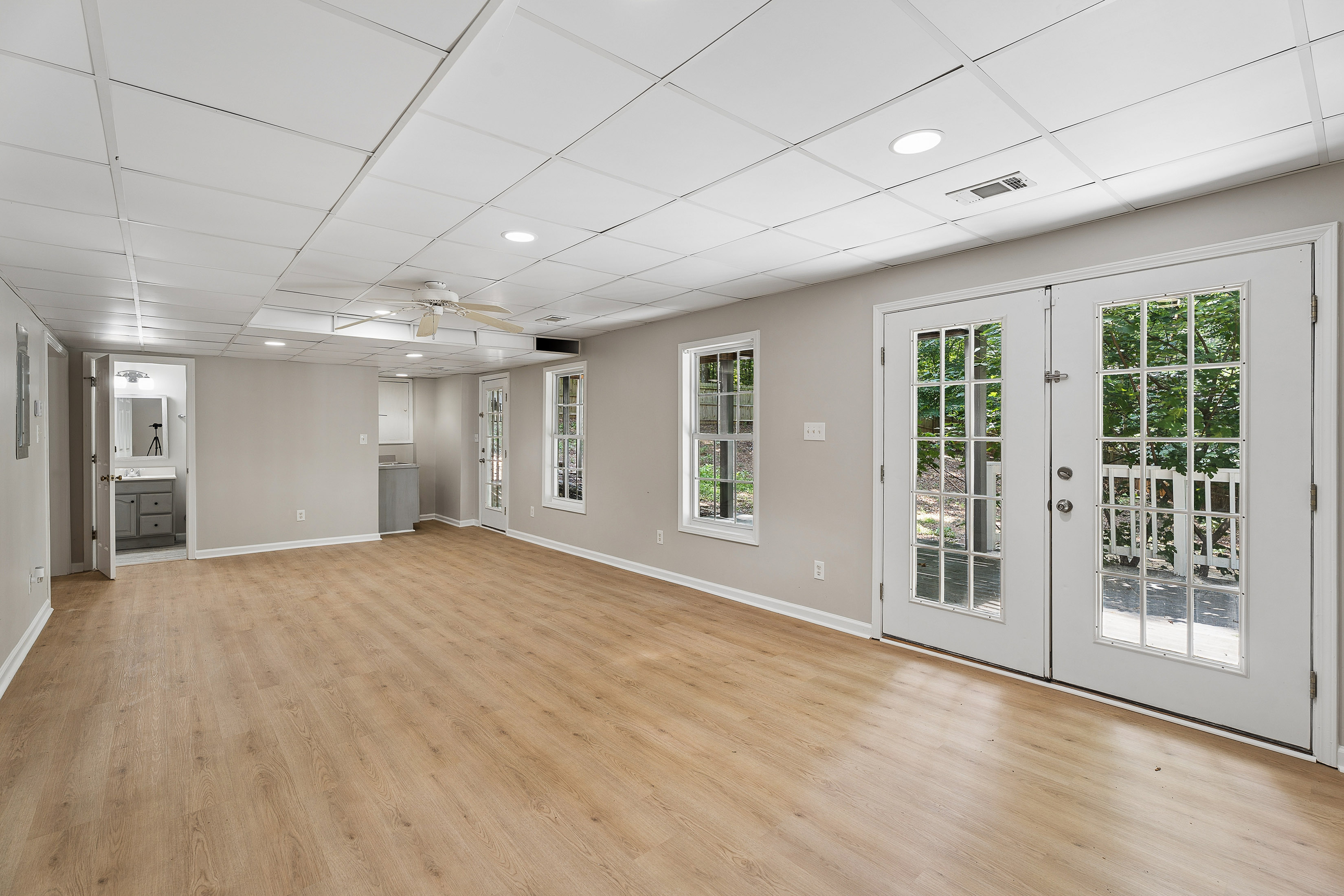 Beautifully Updated Two-story Traditional Home Nestled on a Quiet Cul-de-sac - 物件實景
