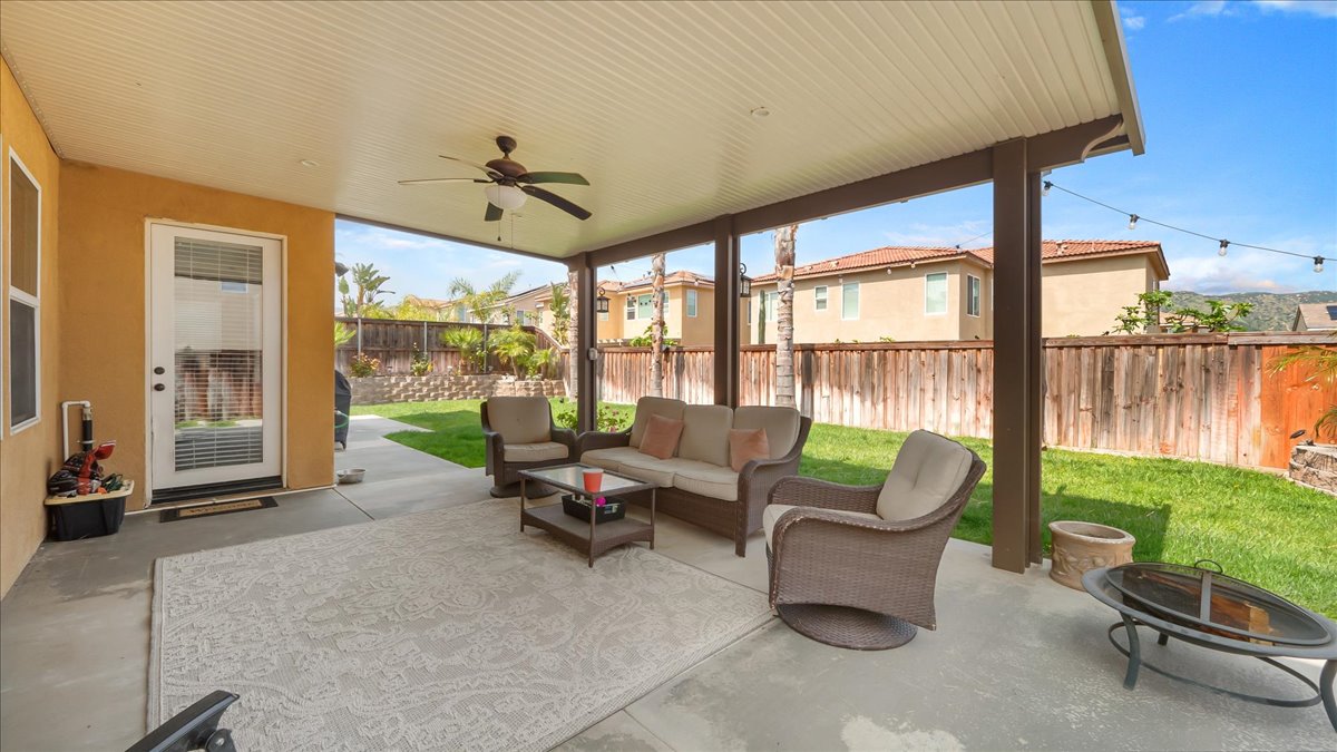 San Bernardino, California, 92407, United States, 4 Bedrooms Bedrooms, ,3 BathroomsBathrooms,Residential,For Sale,1978188