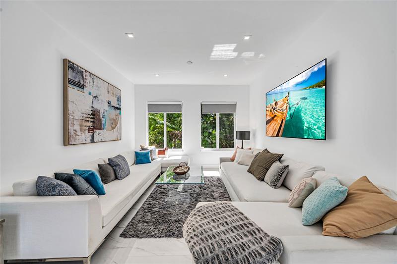 Oakland Park, Florida, 33334, United States, 4 Bedrooms Bedrooms, ,4 BathroomsBathrooms,Residential,For Sale,1990971