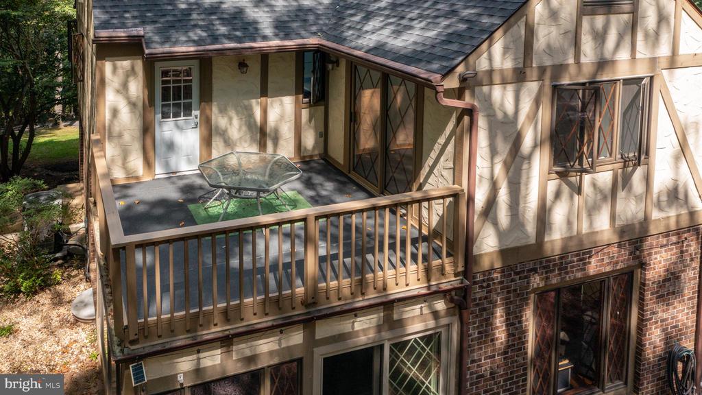 Reading, Pennsylvania, 19607, United States, 4 Bedrooms Bedrooms, ,4 BathroomsBathrooms,Residential,For Sale,1951295