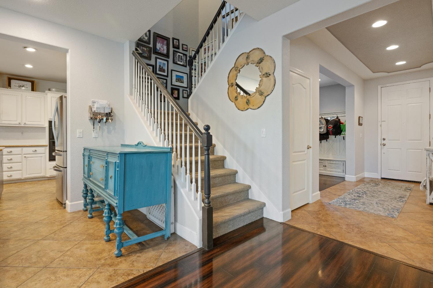 Oakdale, California, 95361, United States, 4 Bedrooms Bedrooms, ,4 BathroomsBathrooms,Residential,For Sale,2011319