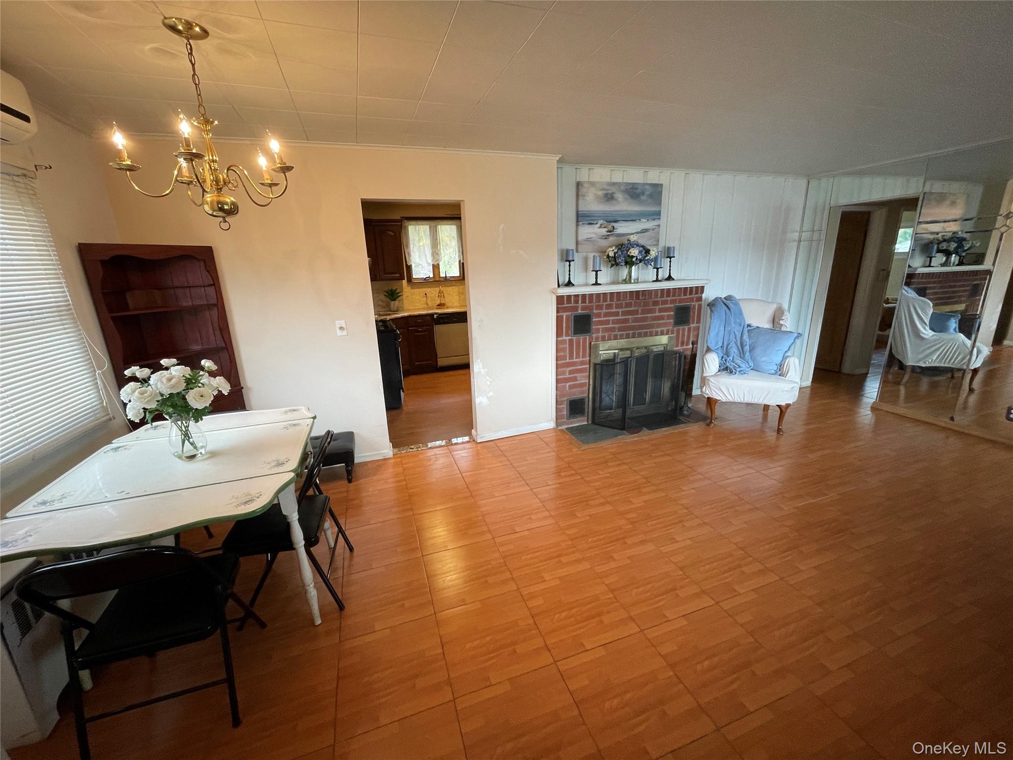 North Babylon, New York, 11703, United States, 3 Bedrooms Bedrooms, ,1 BathroomBathrooms,Residential,For Sale,1990233