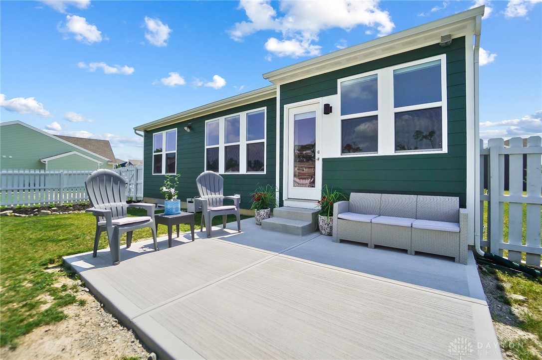 Yellow Springs Vlg, Ohio, 45387, United States, 3 Bedrooms Bedrooms, ,2 BathroomsBathrooms,Residential,For Sale,1906404