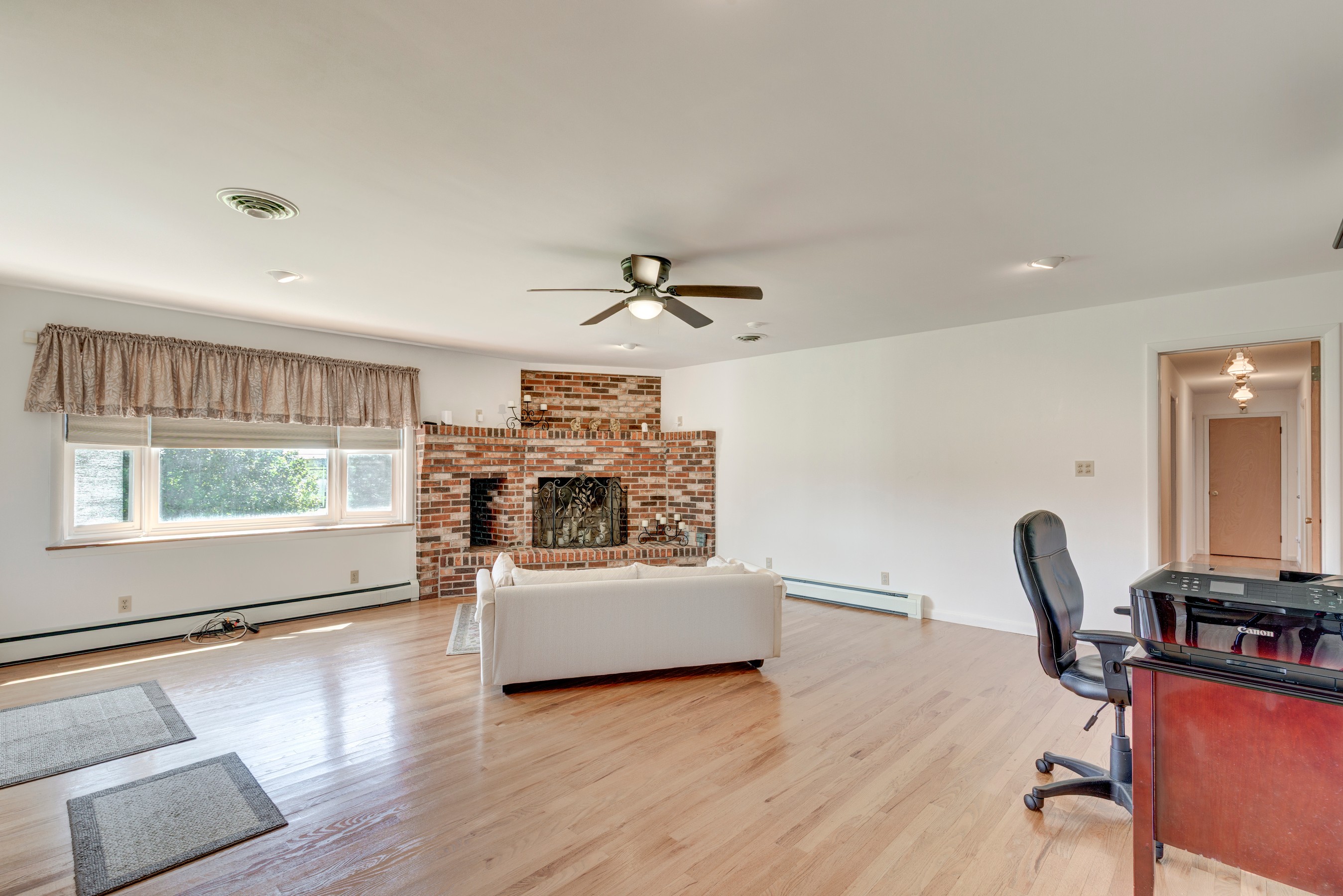  NONE AVAILABLE - 物件實景