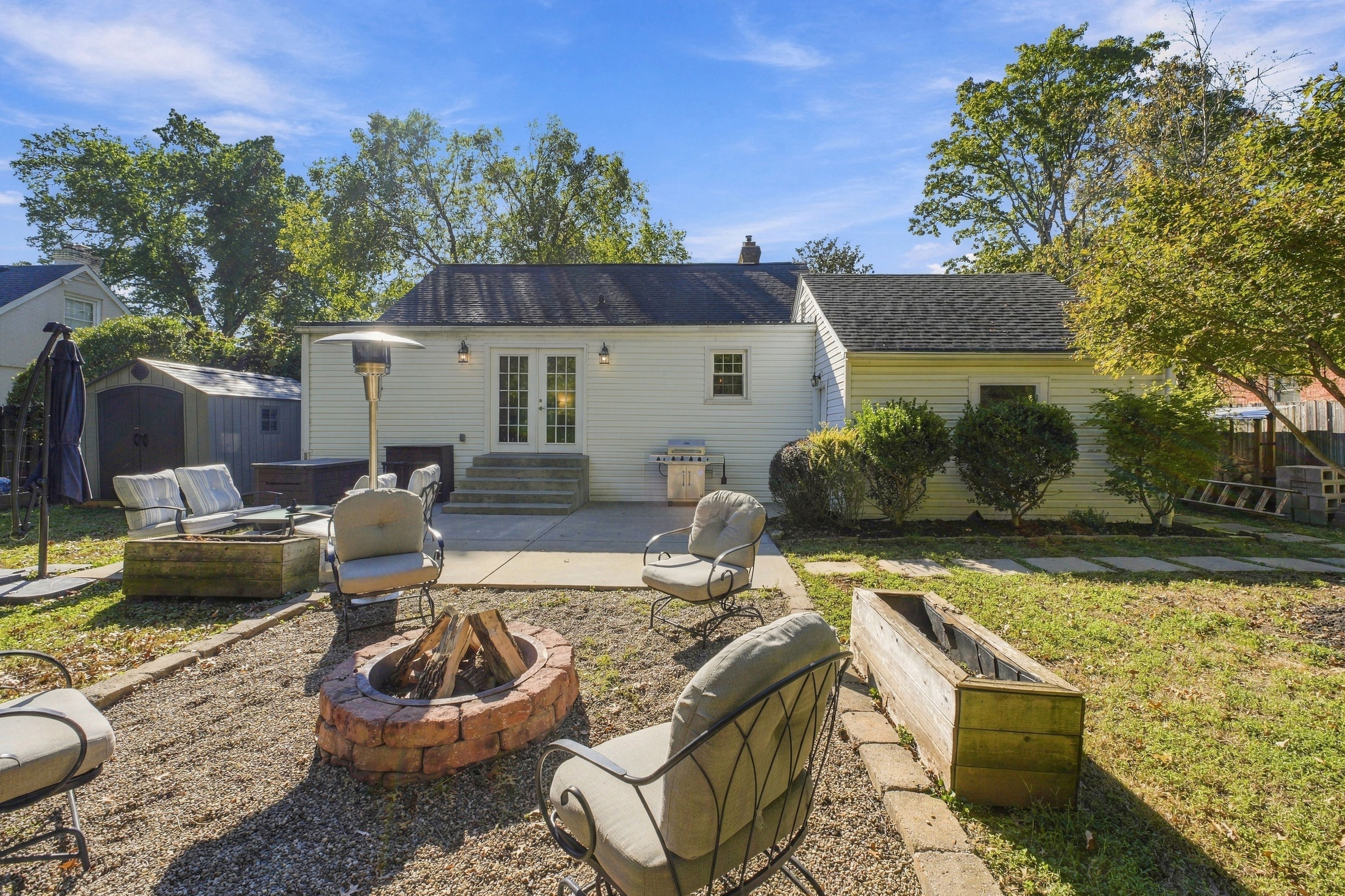  321 Monohan Drive, Louisville, KY 40207 - 物件實景