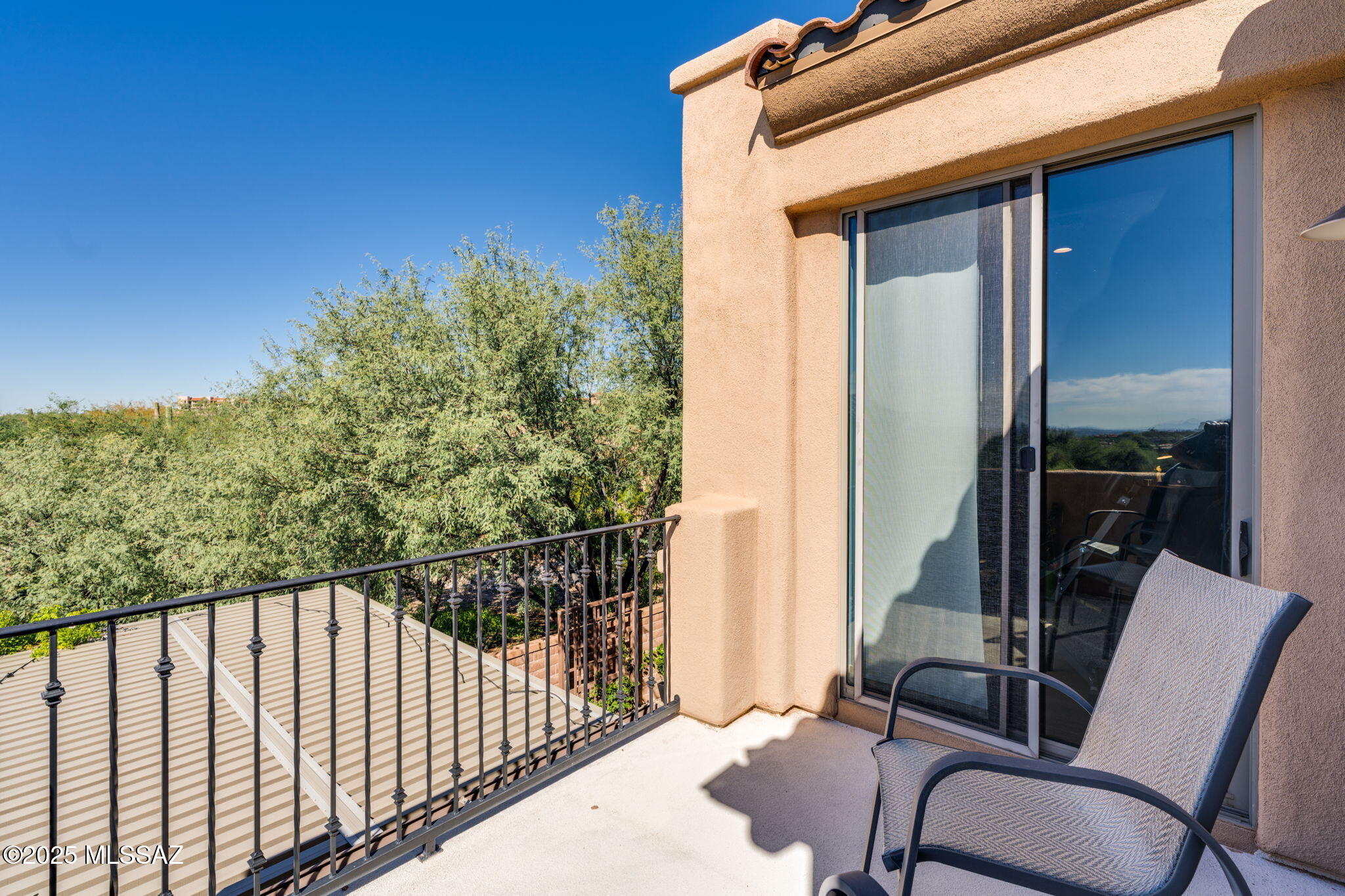 Tucson, Arizona, 85718, United States, 4 Bedrooms Bedrooms, ,4 BathroomsBathrooms,Residential,For Sale,1988951