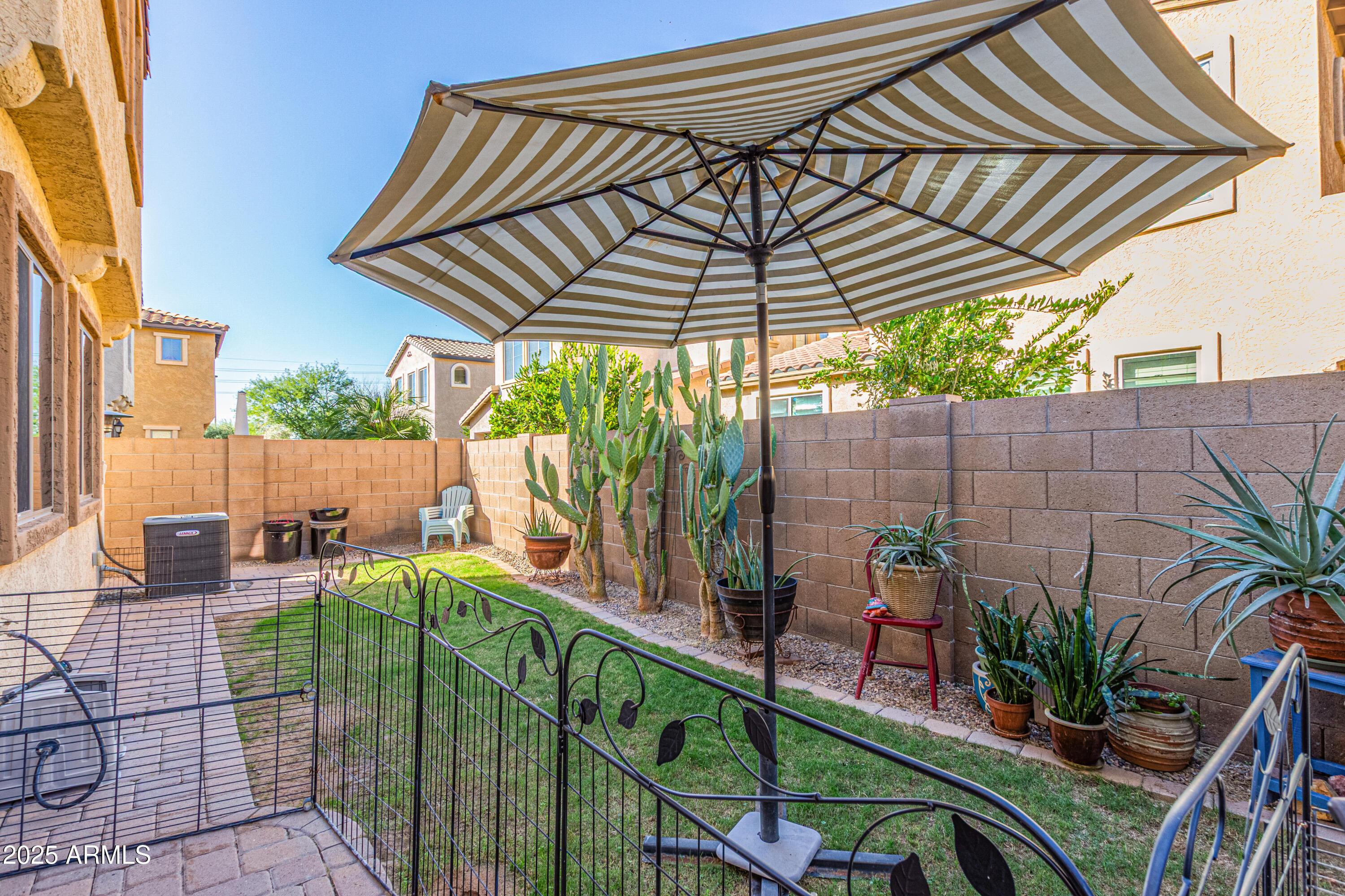 Gilbert, Arizona, 85298, United States, 4 Bedrooms Bedrooms, ,4 BathroomsBathrooms,Residential,For Sale,1987030