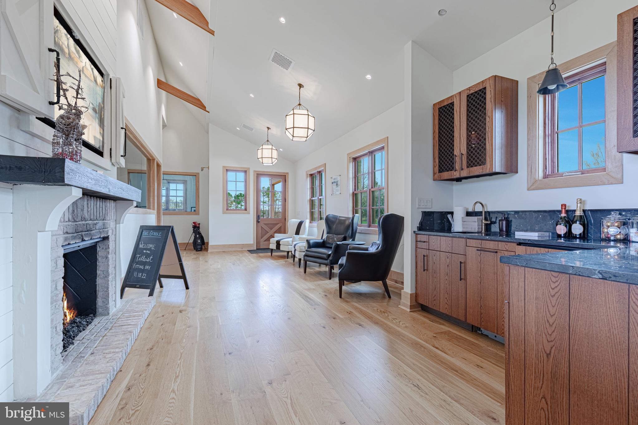 Leesburg, Virginia, 20175, United States, ,Residential,For Sale,1921376