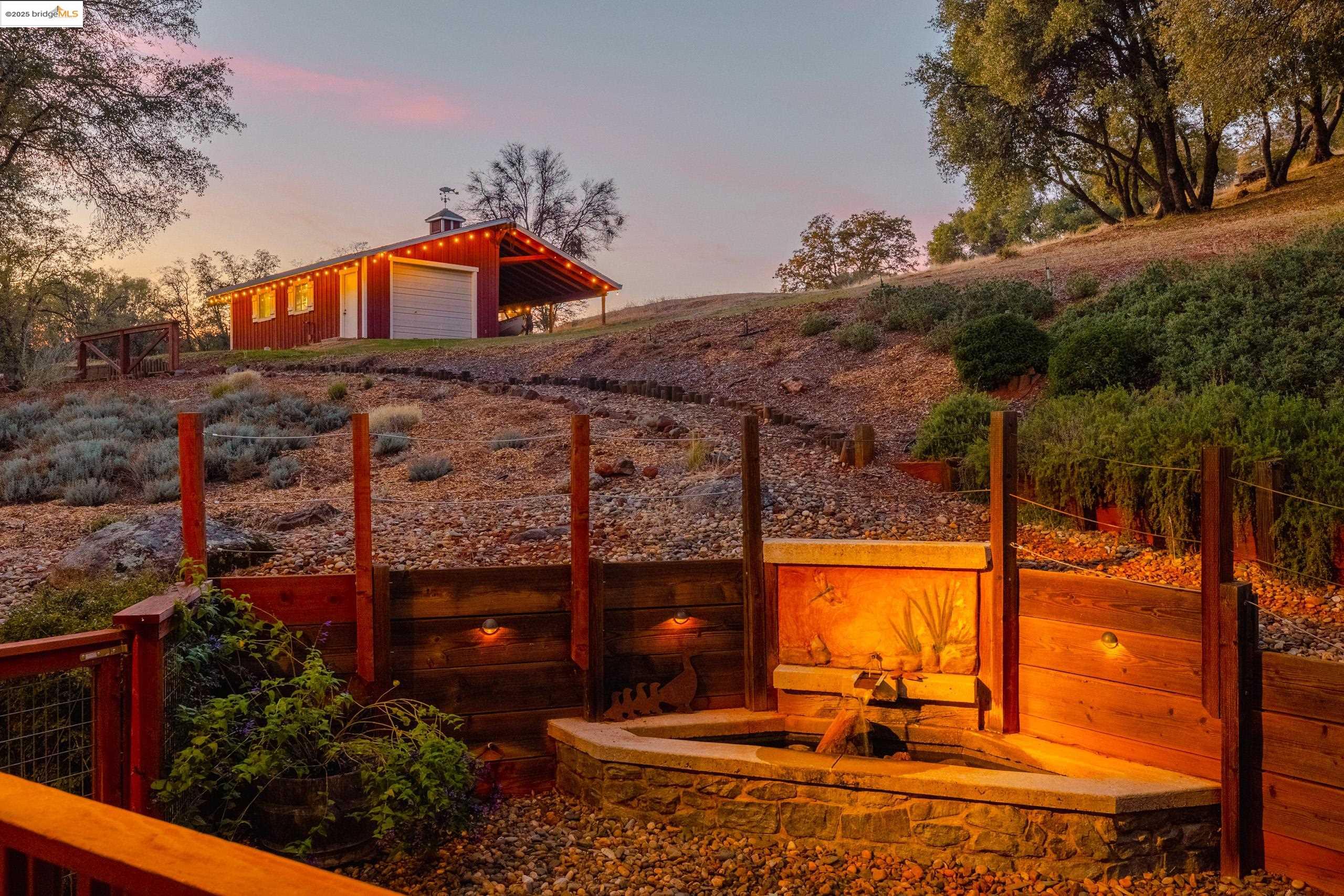 Sonora, California, 95370, United States, 4 Bedrooms Bedrooms, ,4 BathroomsBathrooms,Residential,For Sale,1987424