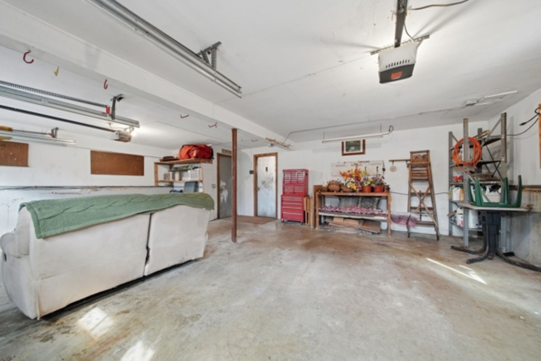  57 Greyrock Road - 物件實景