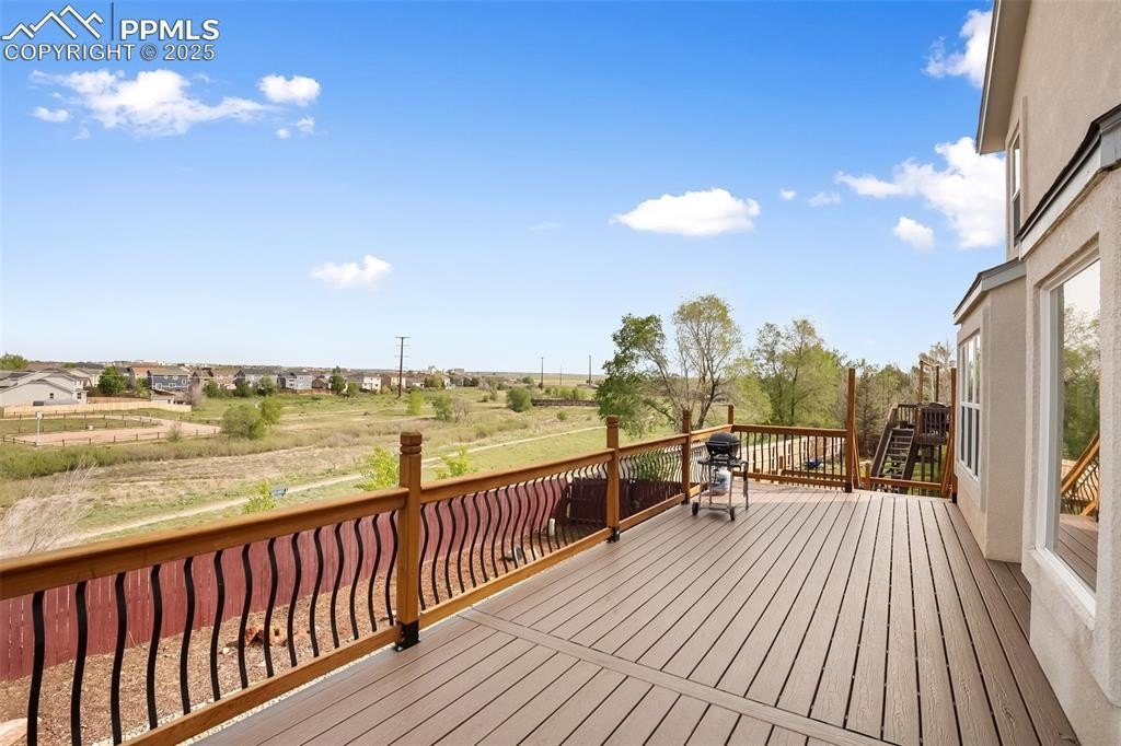 Colorado Springs, Colorado, 80951, United States, 5 Bedrooms Bedrooms, ,4 BathroomsBathrooms,Residential,For Sale,1882285