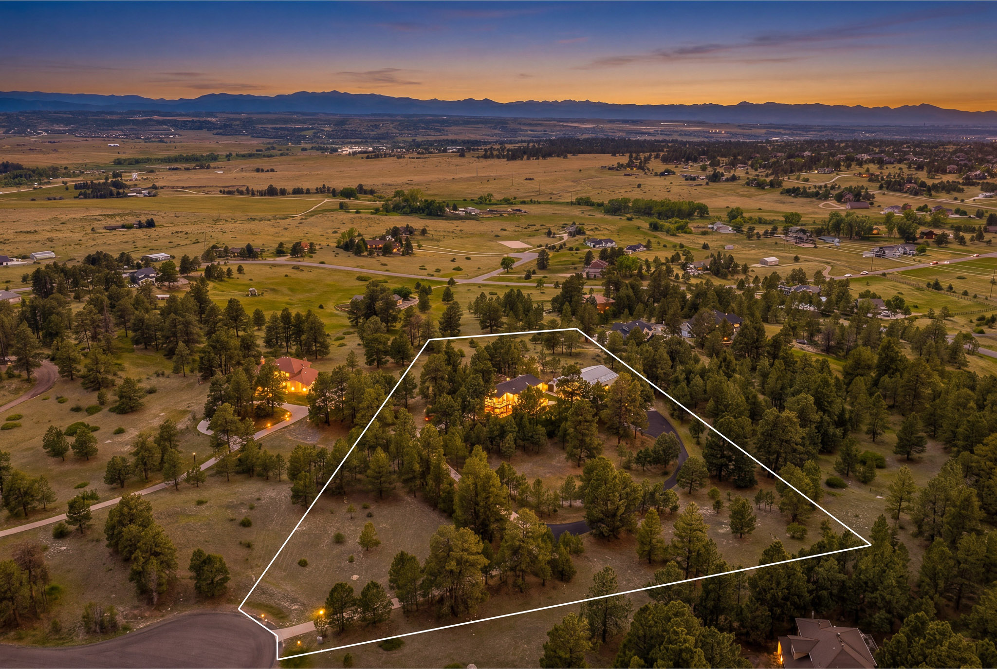 Welcome to The Tree House, a character-filled Colorado retreat - 物件實景