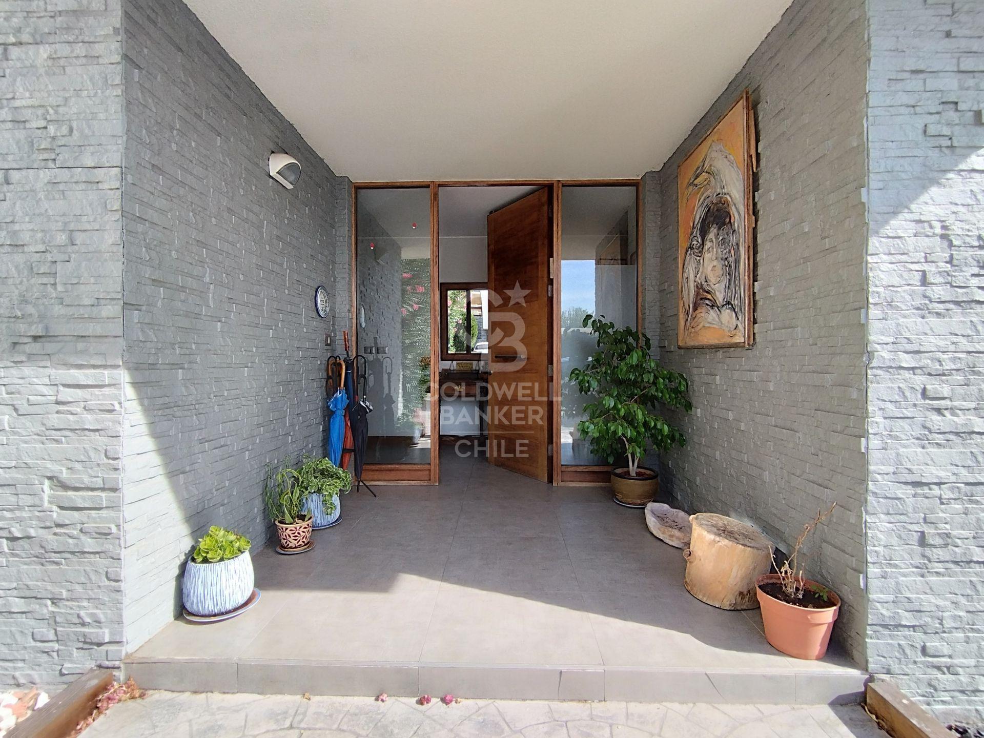 Colina, Chile, 4 Bedrooms Bedrooms, ,4 BathroomsBathrooms,Residential,For Sale,1796830