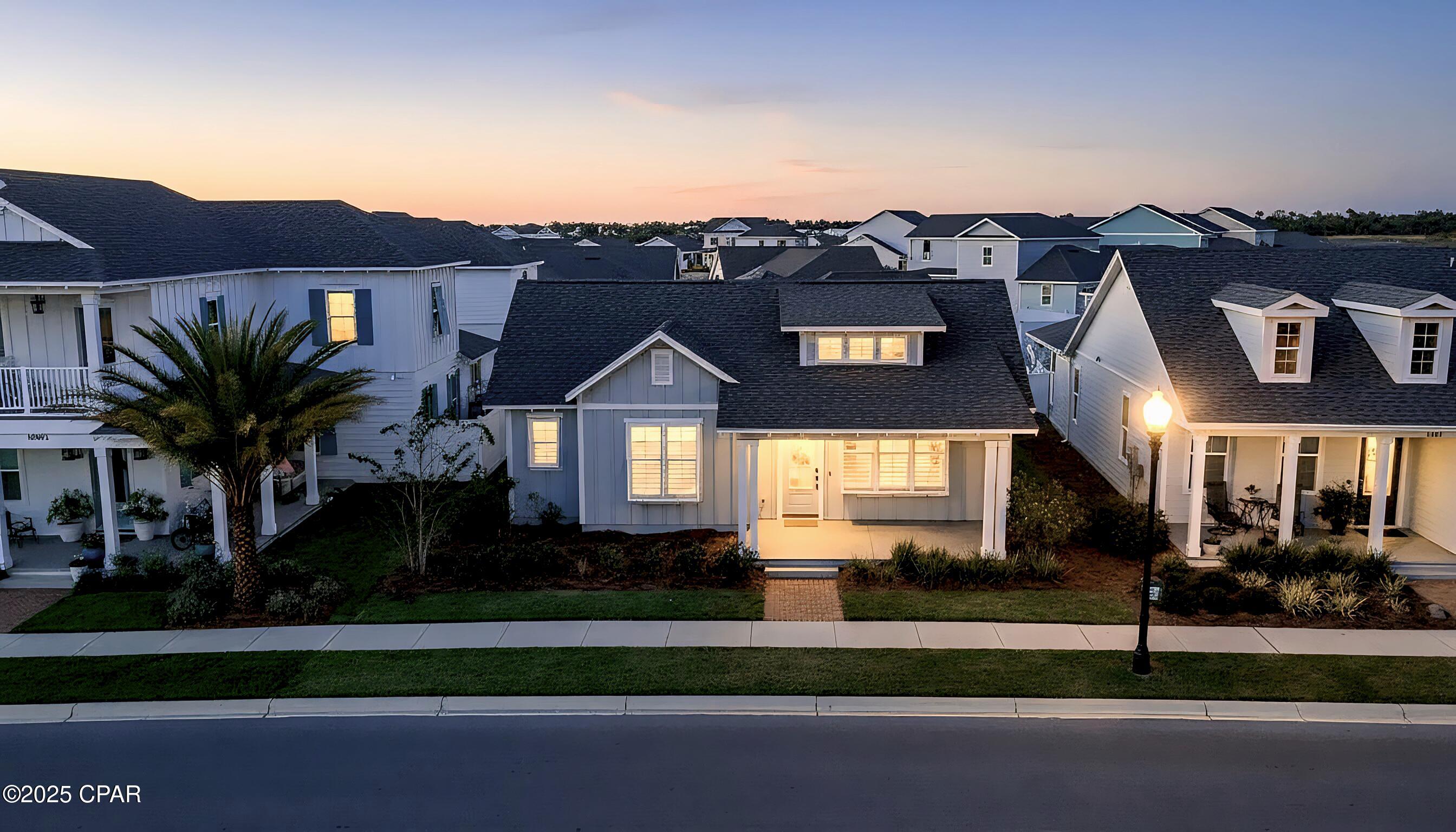 Panama City, Florida, 32405, United States, 4 Bedrooms Bedrooms, ,3 BathroomsBathrooms,Residential,For Sale,1991191