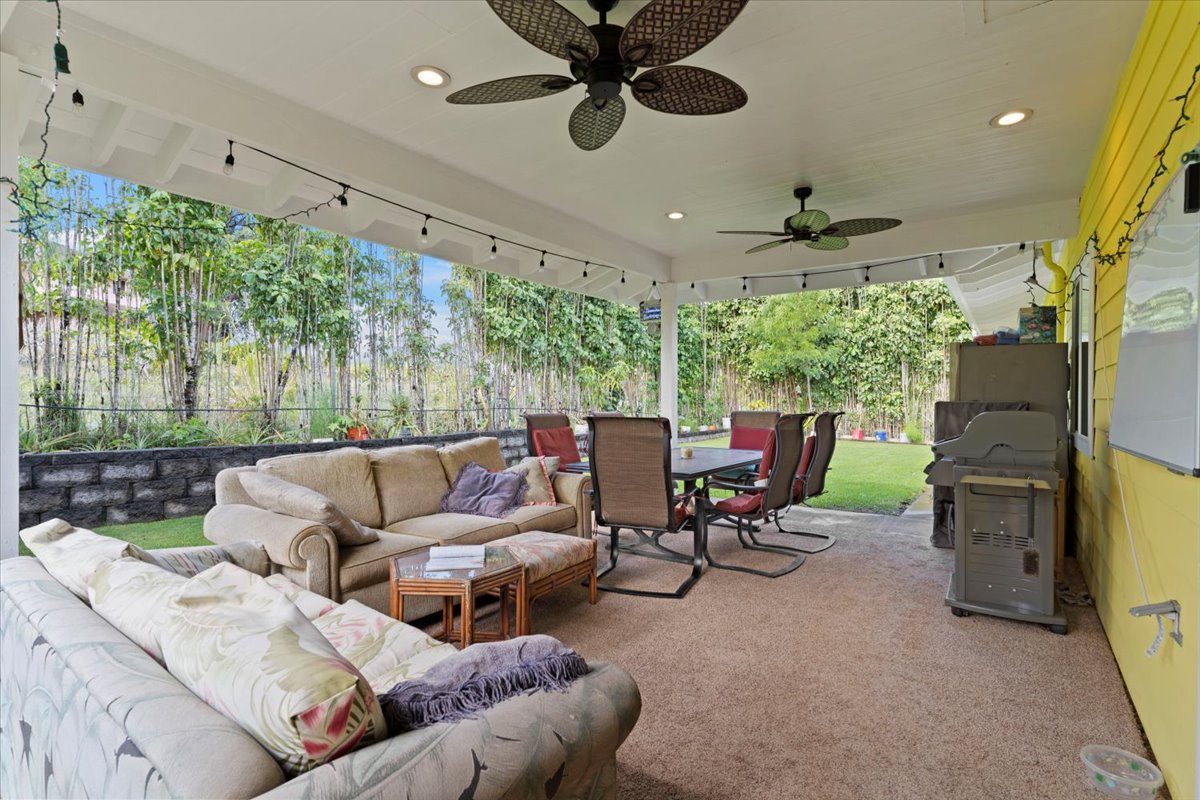 Haiku, Hawaii, 97608, United States, 3 Bedrooms Bedrooms, ,2 BathroomsBathrooms,Residential,For Sale,1979886