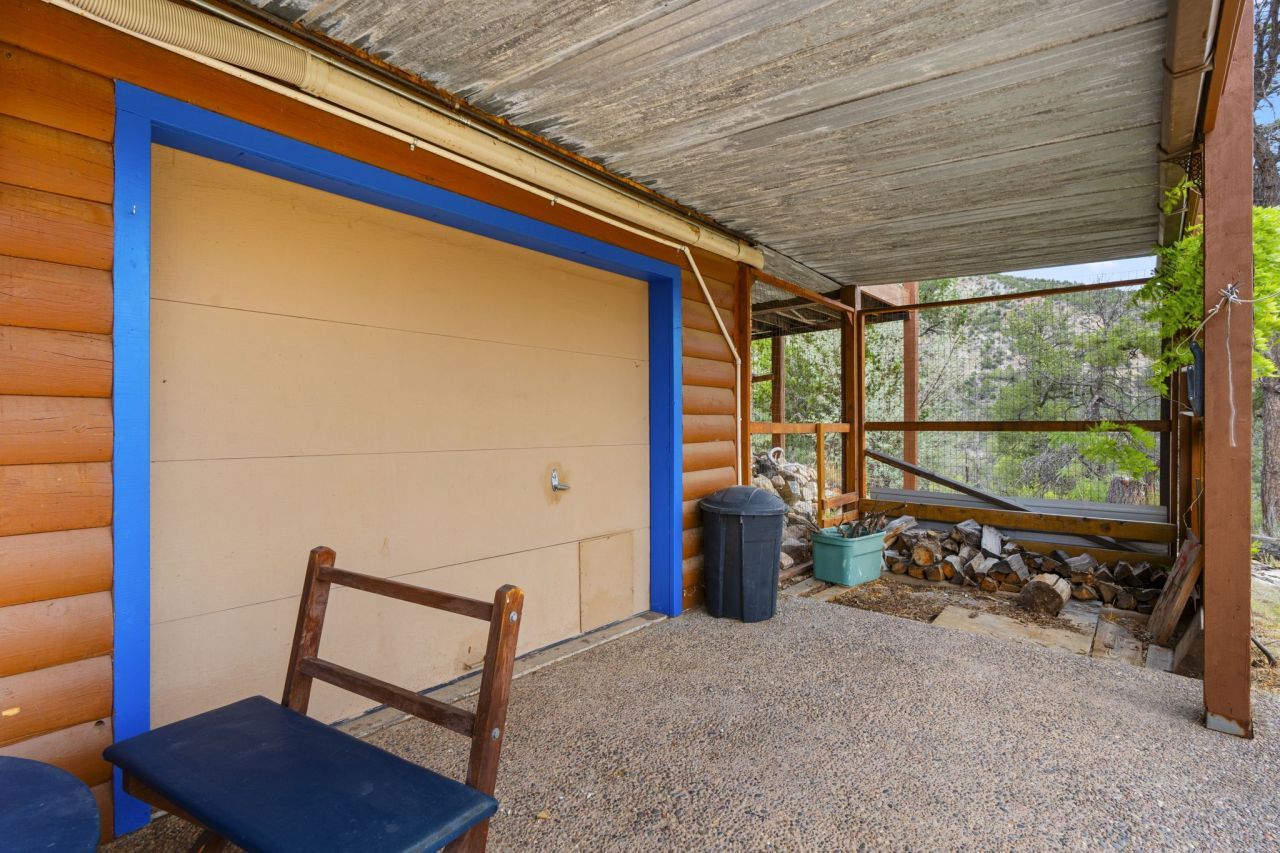 Jemez Springs, New Mexico, 87025, United States, 3 Bedrooms Bedrooms, ,3 BathroomsBathrooms,Residential,For Sale,1912004