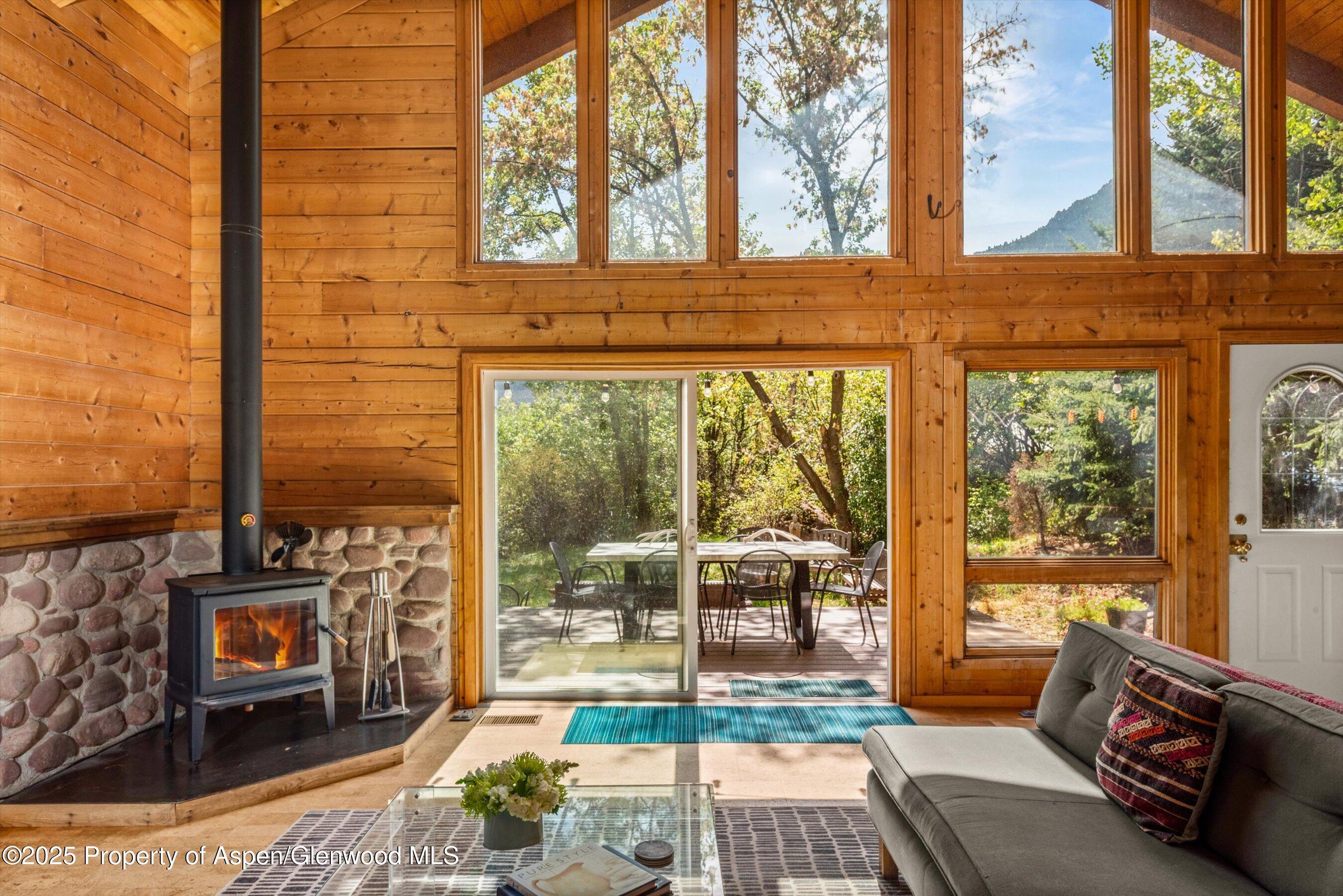 Carbondale, Colorado, 81623, United States, 3 Bedrooms Bedrooms, ,2 BathroomsBathrooms,Residential,For Sale,1989332