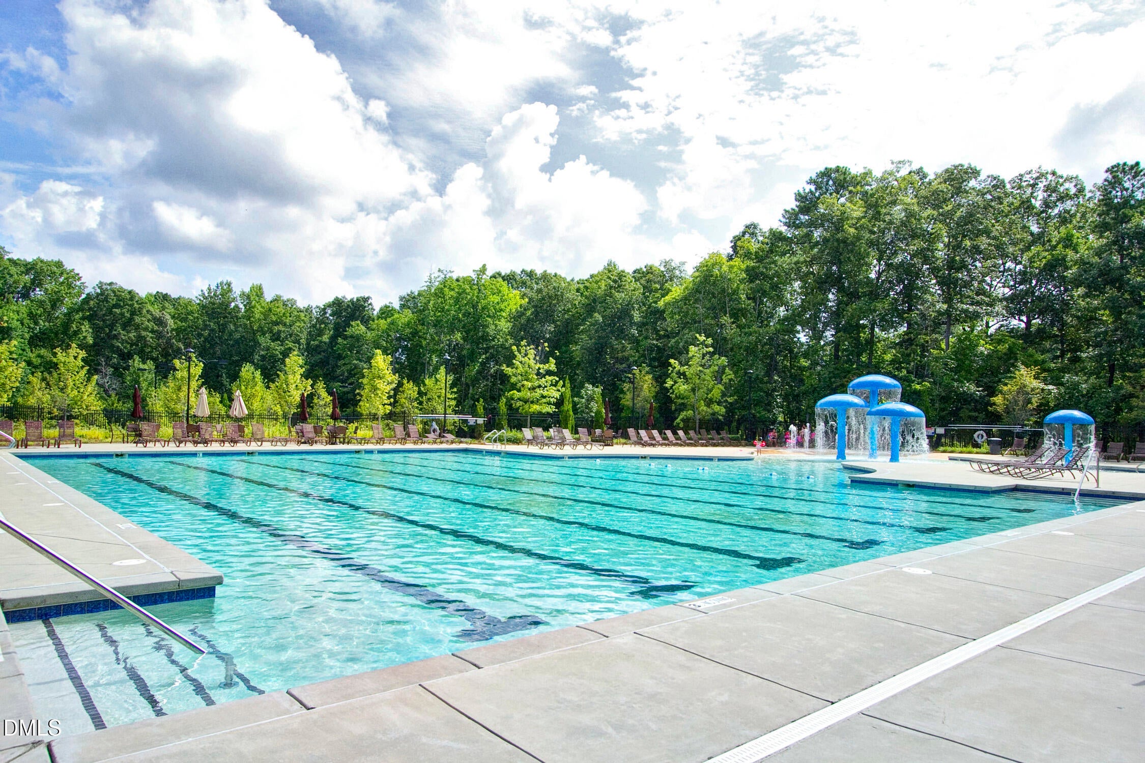 Apex, North Carolina, 27539, United States, 5 Bedrooms Bedrooms, ,5 BathroomsBathrooms,Residential,For Sale,2003181