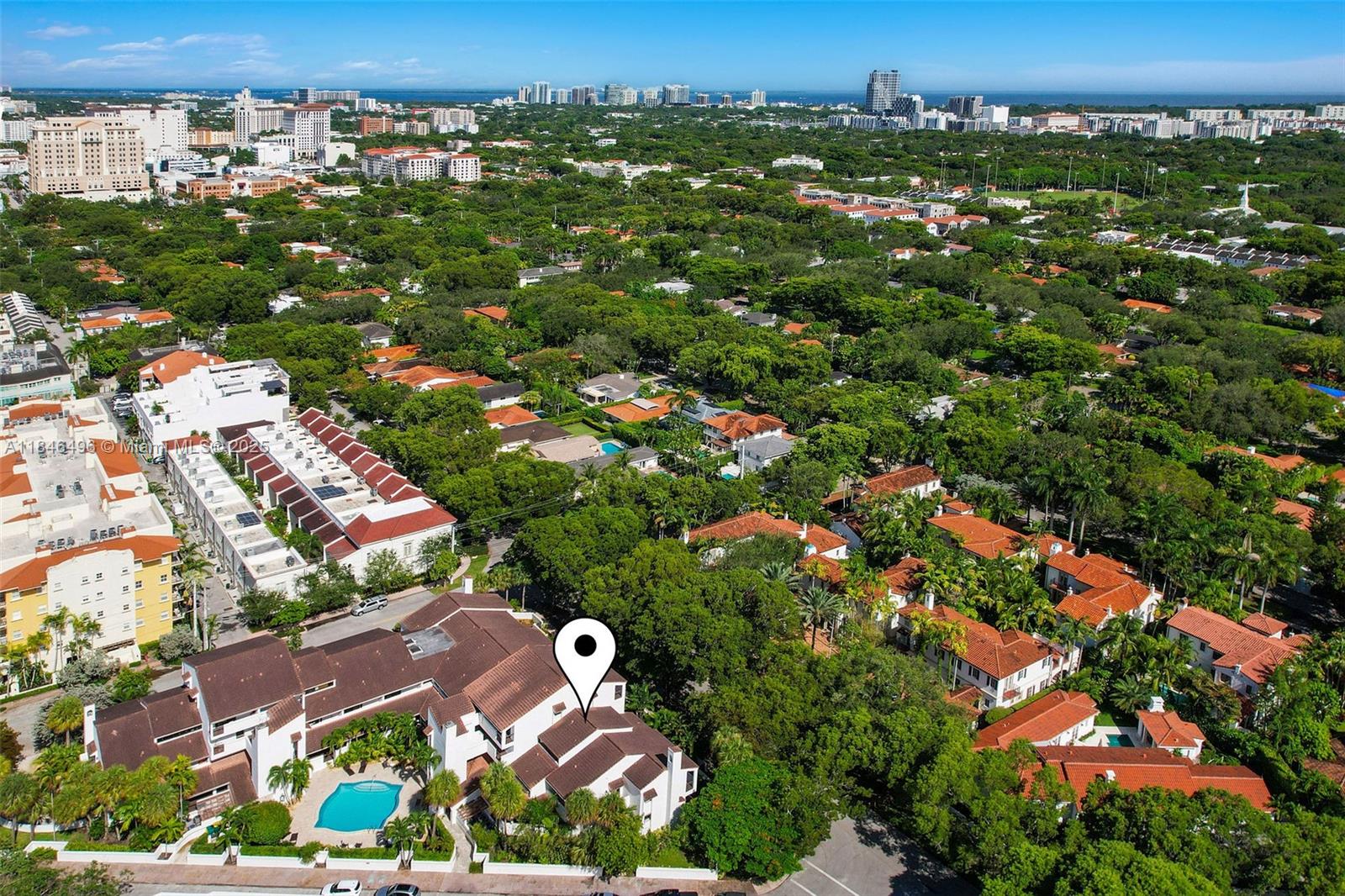 Coral Gables, Florida, 33134, United States, 2 Bedrooms Bedrooms, ,3 BathroomsBathrooms,Residential,For Sale,1901366