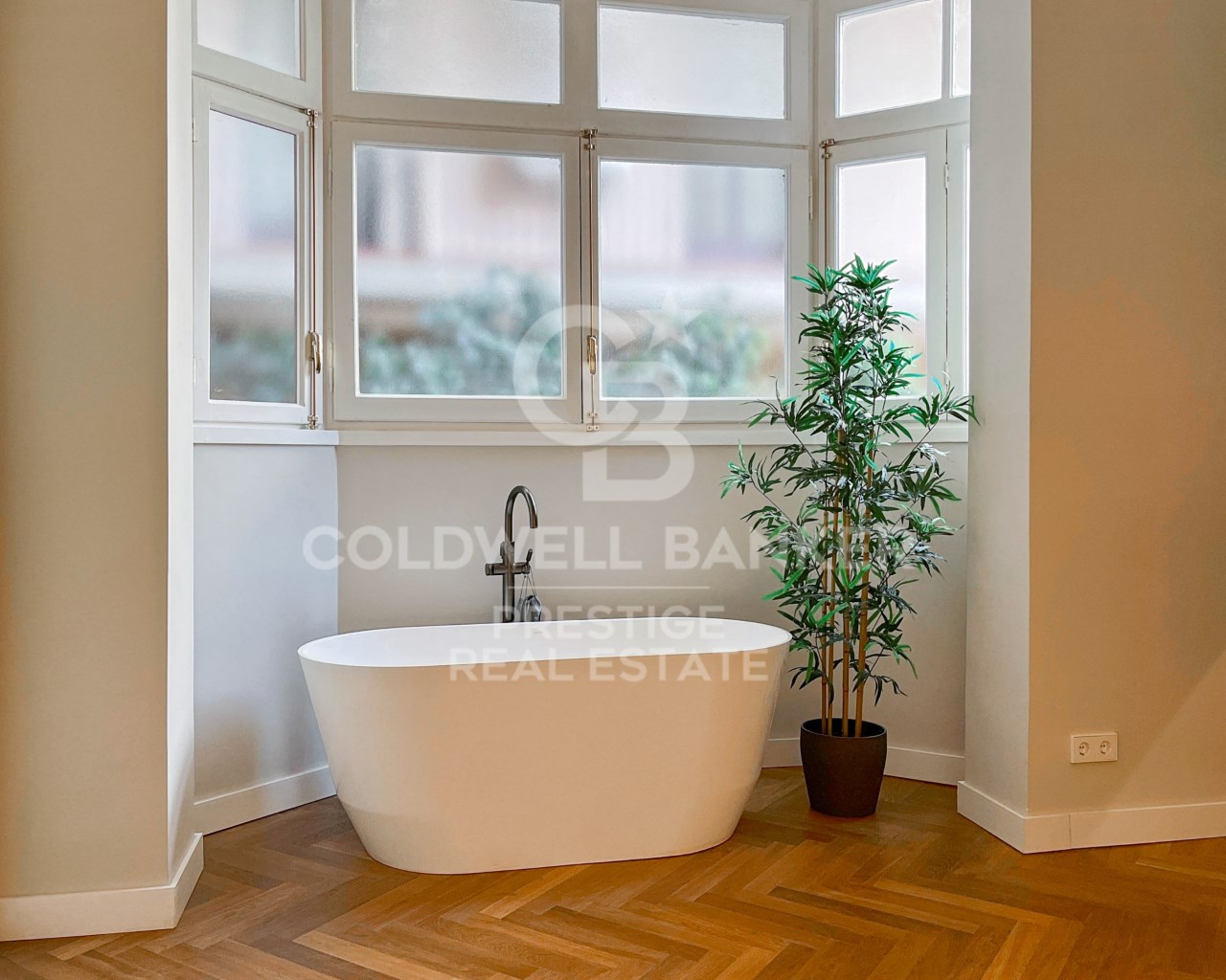 Barcelona, Barcelona, Eixample, La Dreta de l'Eix, Barcelona, Catalonia, ES, 4 Bedrooms Bedrooms, ,4 BathroomsBathrooms,Residential,For Sale,Barcelona, Barcelona, Eixample, La Dreta de l'Eix,1448977