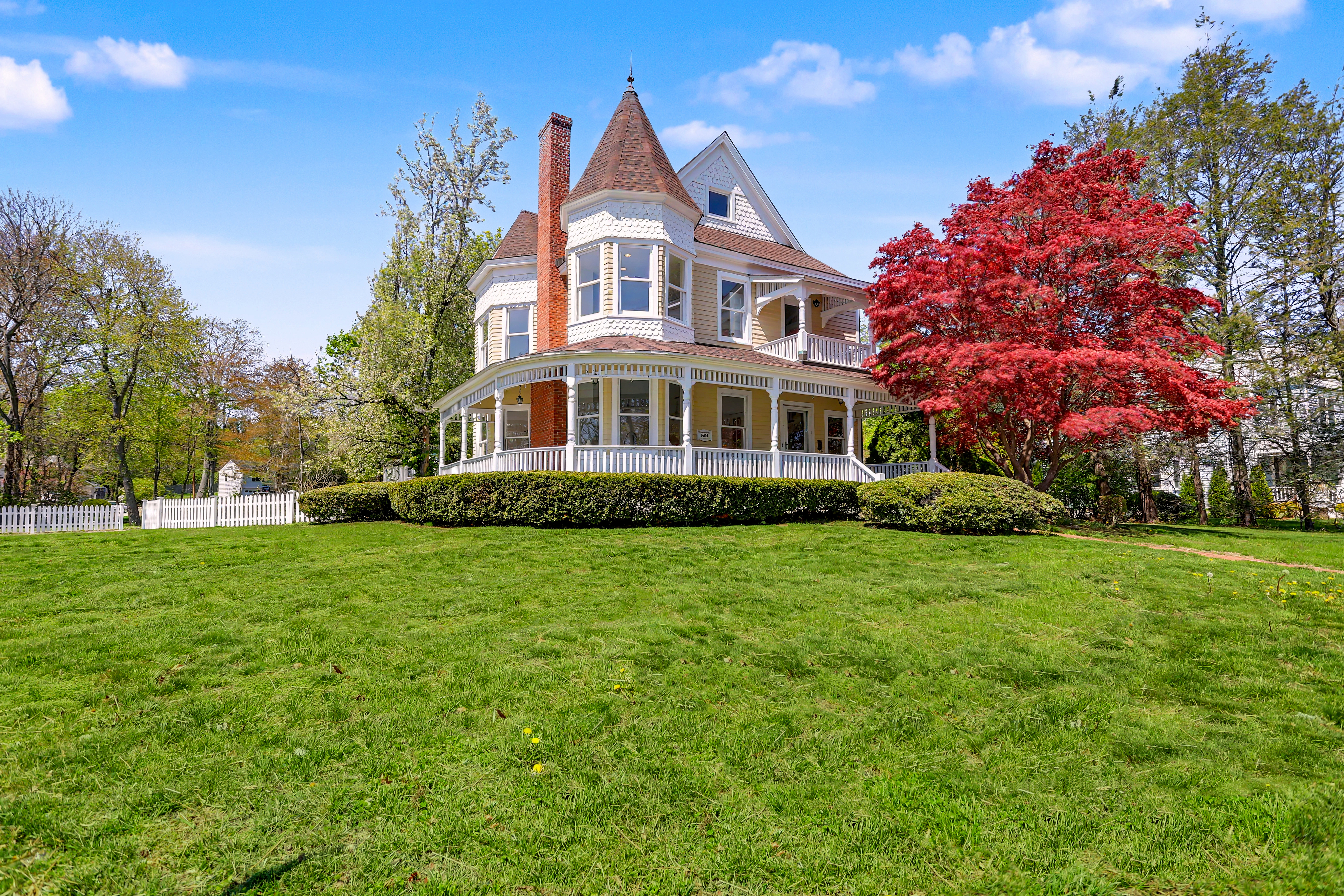  House Situated in the Heart of Thriving Saugatuck Area of Westport - 物件實景