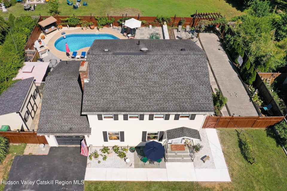 Saugerties, New York, 12477, United States, 3 Bedrooms Bedrooms, ,3 BathroomsBathrooms,Residential,For Sale,1974186