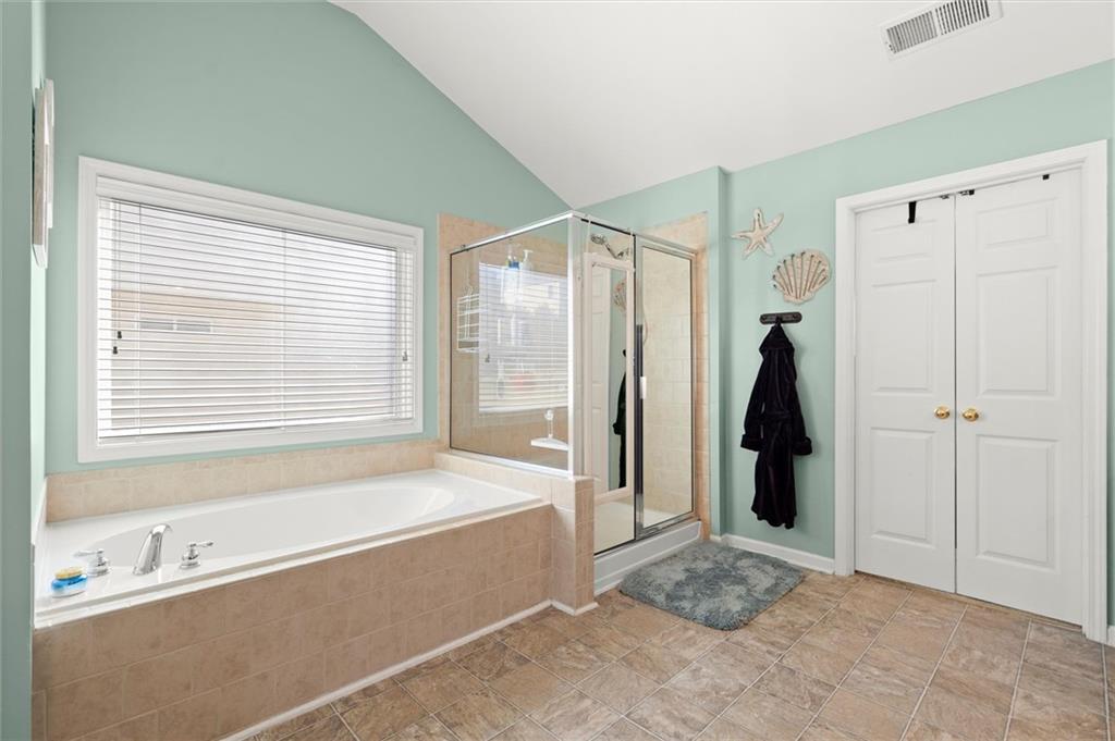 Woodstock, Georgia, 30188, United States, 6 Bedrooms Bedrooms, ,5 BathroomsBathrooms,Residential,For Sale,2009227