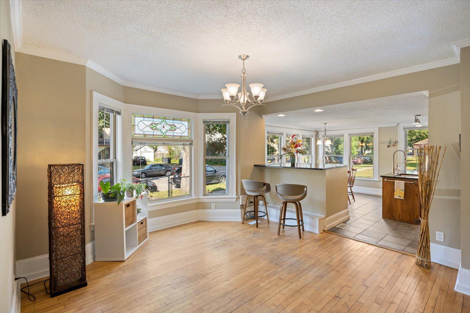 Minneapolis, Minnesota, 55418, United States, 4 Bedrooms Bedrooms, ,2 BathroomsBathrooms,Residential,For Sale,1970458