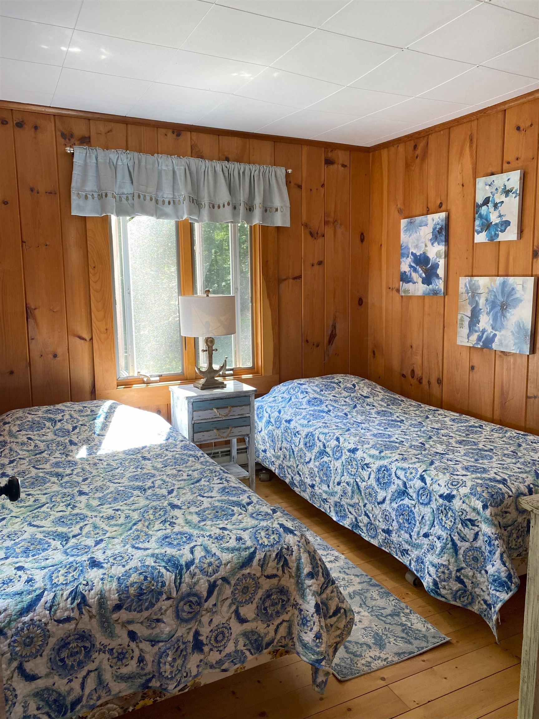 Meredith, New Hampshire, 03253, United States, 3 Bedrooms Bedrooms, ,2 BathroomsBathrooms,Residential,For Sale,1939879