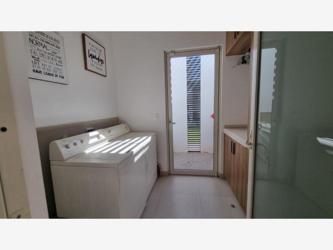 REAL DE MAPIMI, Torreón, Coahuila de Zaragoza, 27106, Mexico, 5 Bedrooms Bedrooms, ,5 BathroomsBathrooms,Residential,For Sale,REAL DE MAPIMI,1608723