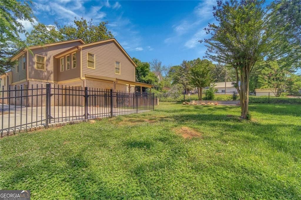 Stone Mountain, Georgia, 30083, United States, 4 Bedrooms Bedrooms, ,4 BathroomsBathrooms,Residential,For Sale,2038047