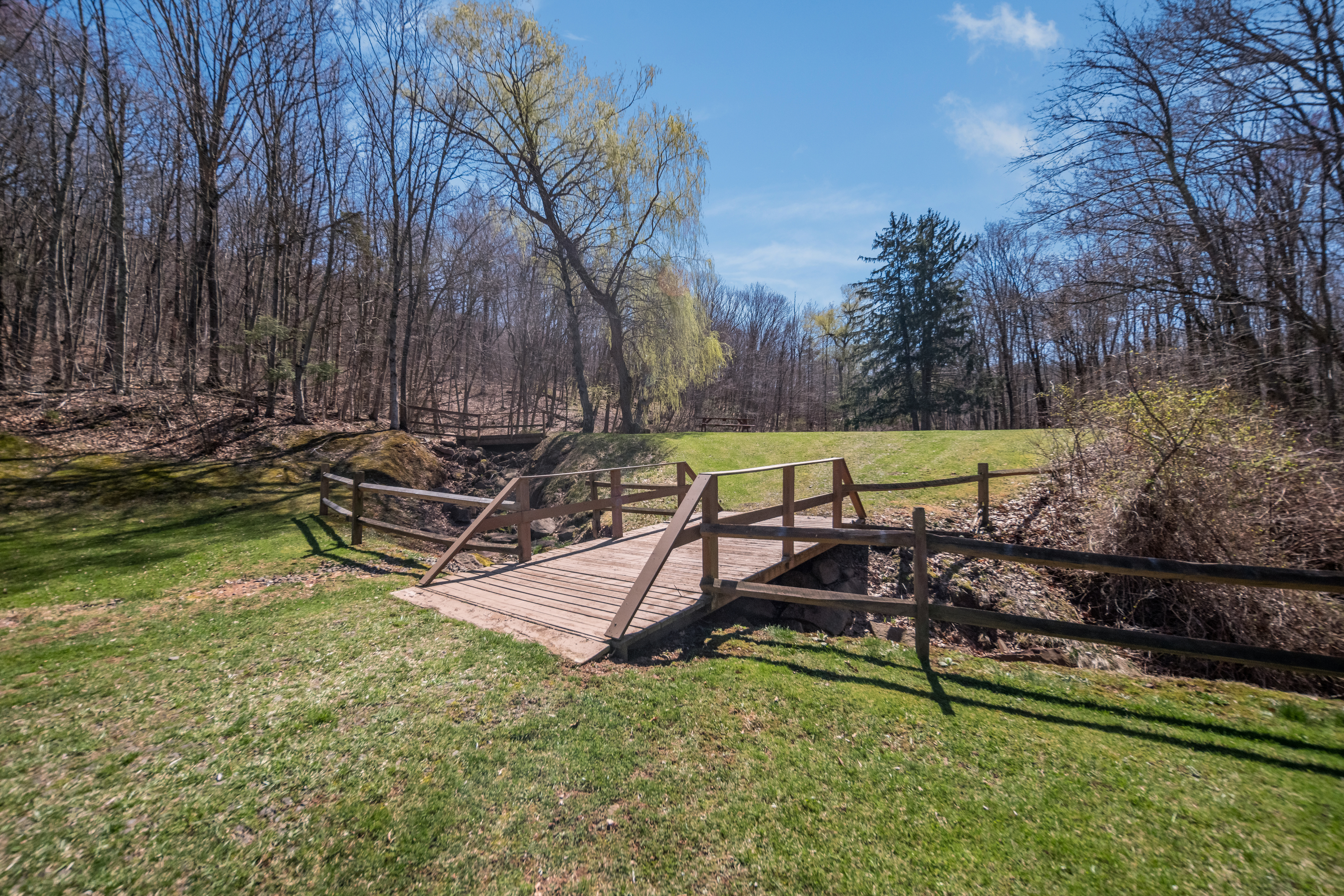  408-r Stage Coach Road - 物件實景