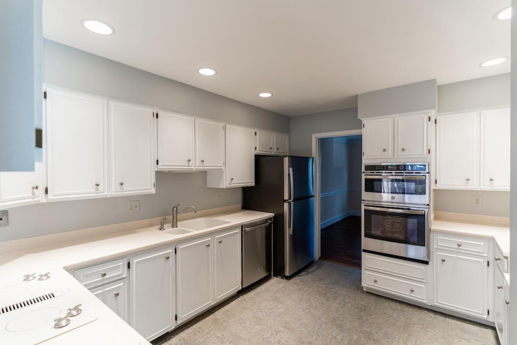  7348 Lewinsville Square Place, Mclean, VA, 22101 - 物件實景