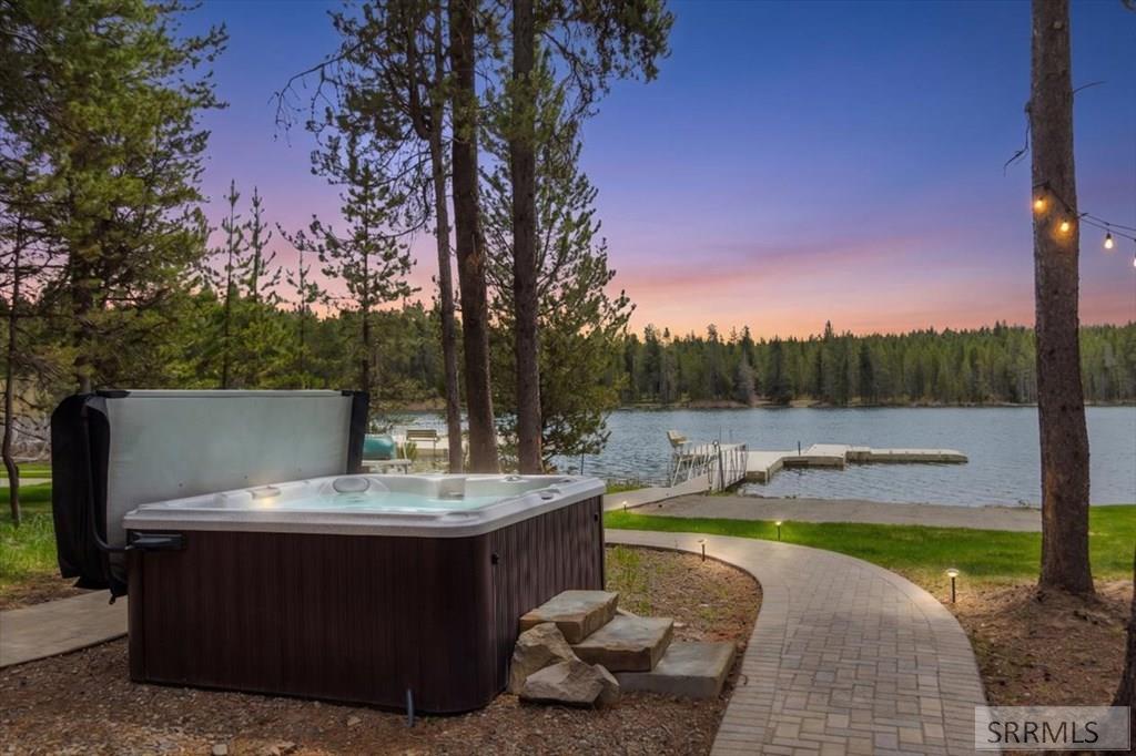 ISLAND PARK, Idaho, 83429, United States, 5 Bedrooms Bedrooms, ,3 BathroomsBathrooms,Residential,For Sale,2049081