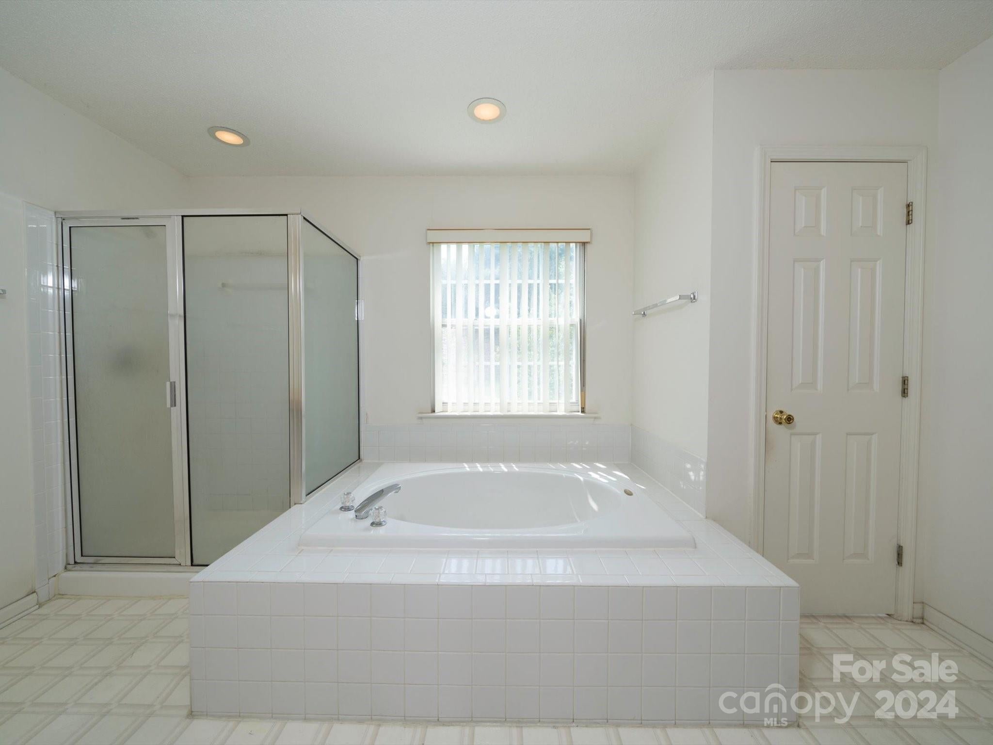 Charlotte, North Carolina, 28269, United States, 5 Bedrooms Bedrooms, ,3 BathroomsBathrooms,Residential,For Sale,1930006