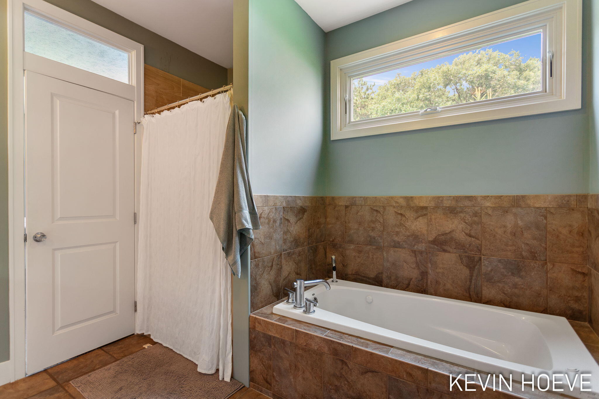 West Olive, Michigan, 49460, United States, 5 Bedrooms Bedrooms, ,4 BathroomsBathrooms,Residential,For Sale,1910960