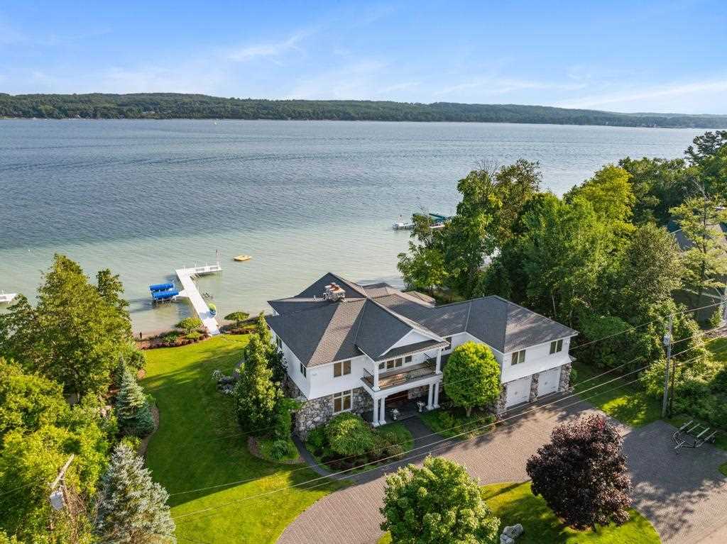 Boyne City, Michigan, 49712, United States, 5 Bedrooms Bedrooms, ,6 BathroomsBathrooms,Residential,For Sale,1890151