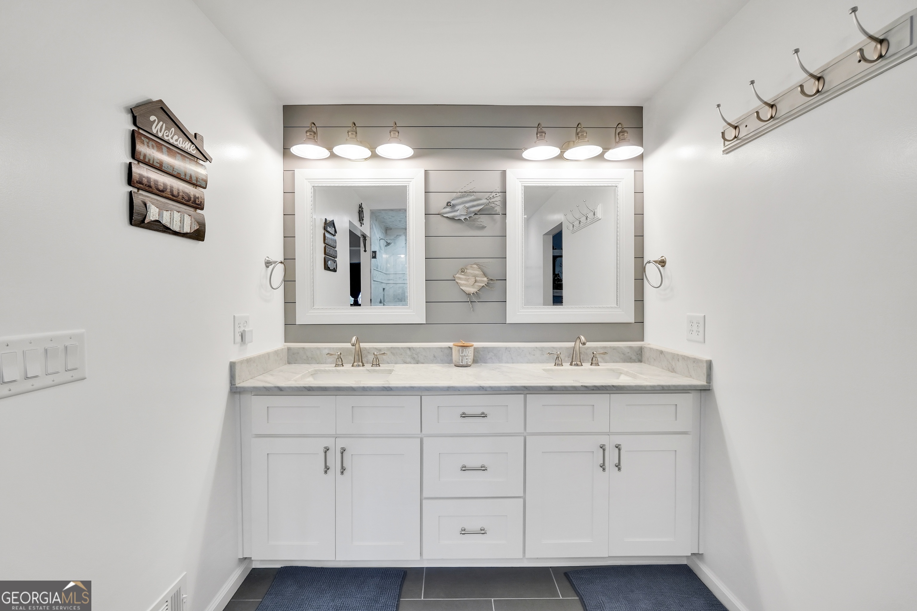 Monticello, Georgia, 31064, United States, 5 Bedrooms Bedrooms, ,4 BathroomsBathrooms,Residential,For Sale,1989944