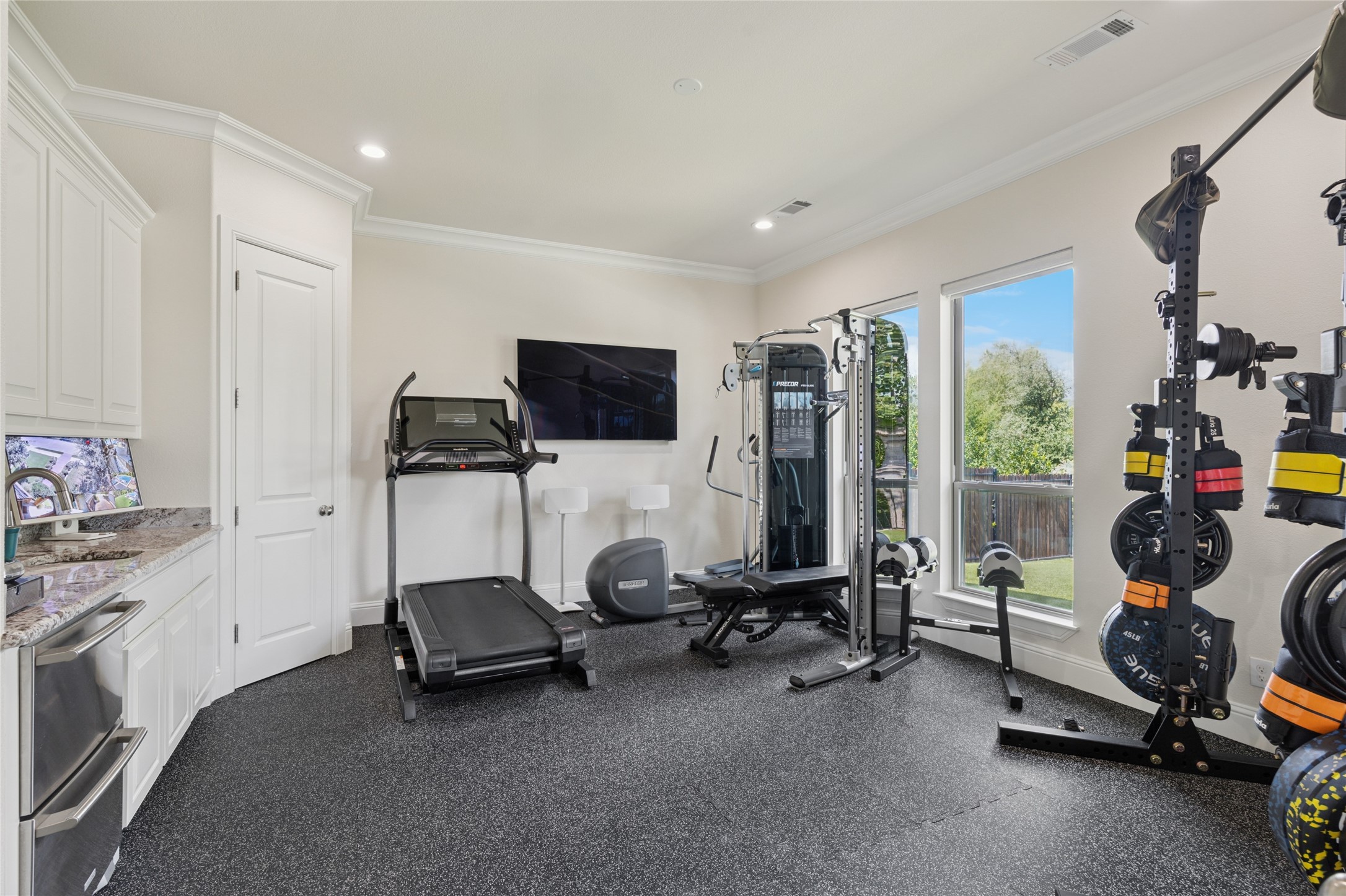 Benbrook, Texas, 76126, United States, 4 Bedrooms Bedrooms, ,5 BathroomsBathrooms,Residential,For Sale,1958044