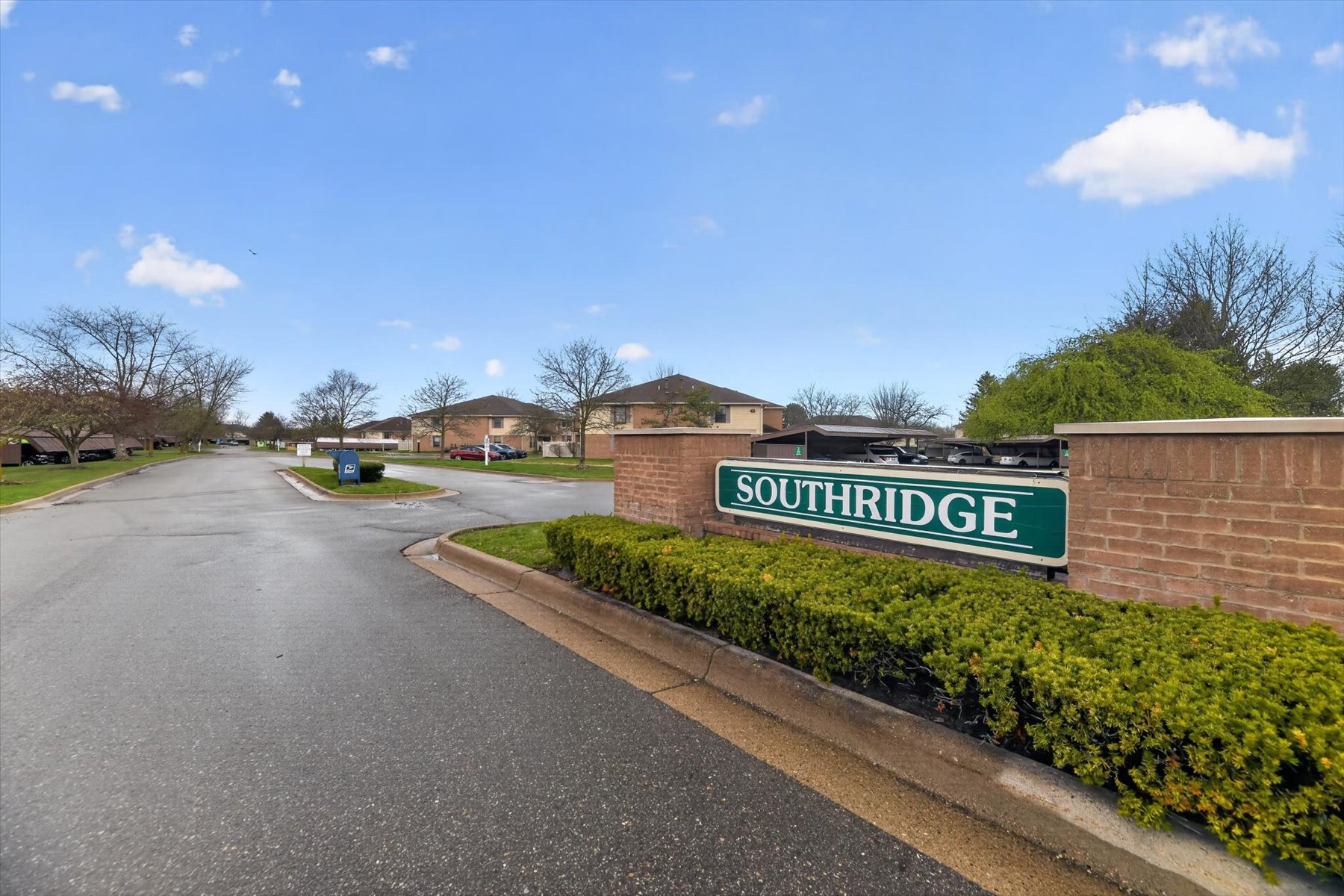  South Lyon - 物件實景