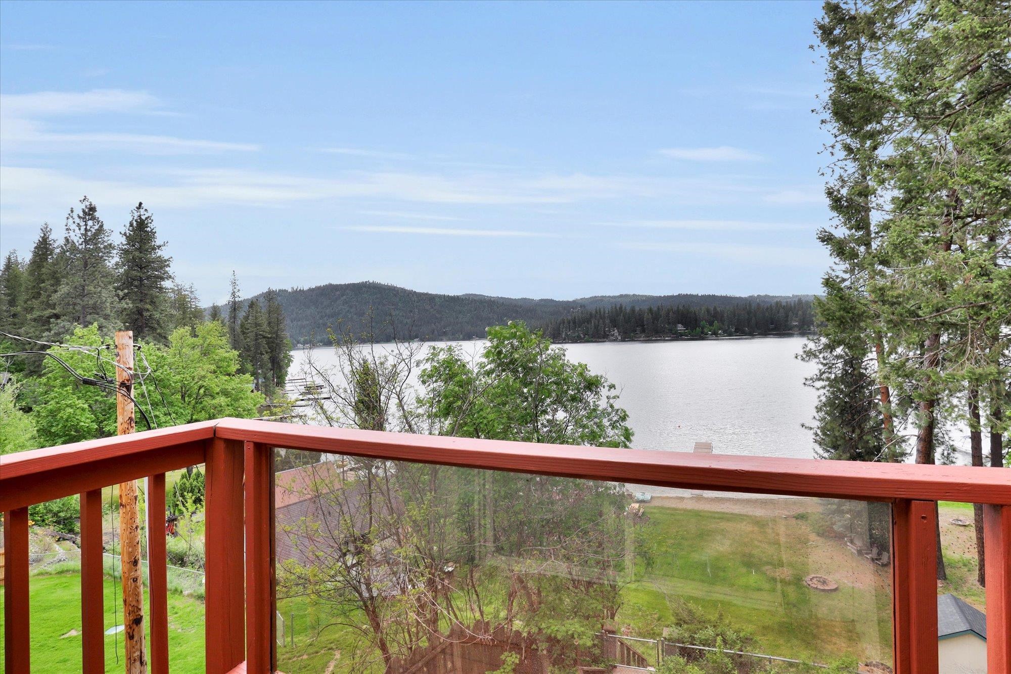 Newman Lake, Washington, 99025, United States, 4 Bedrooms Bedrooms, ,3 BathroomsBathrooms,Residential,For Sale,1929094