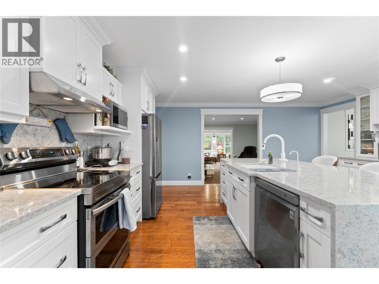 ARMSTRONG, British Columbia, V4Y 0V5, CA, 3 Bedrooms Bedrooms, ,2 BathroomsBathrooms,Residential,For Sale,1947955