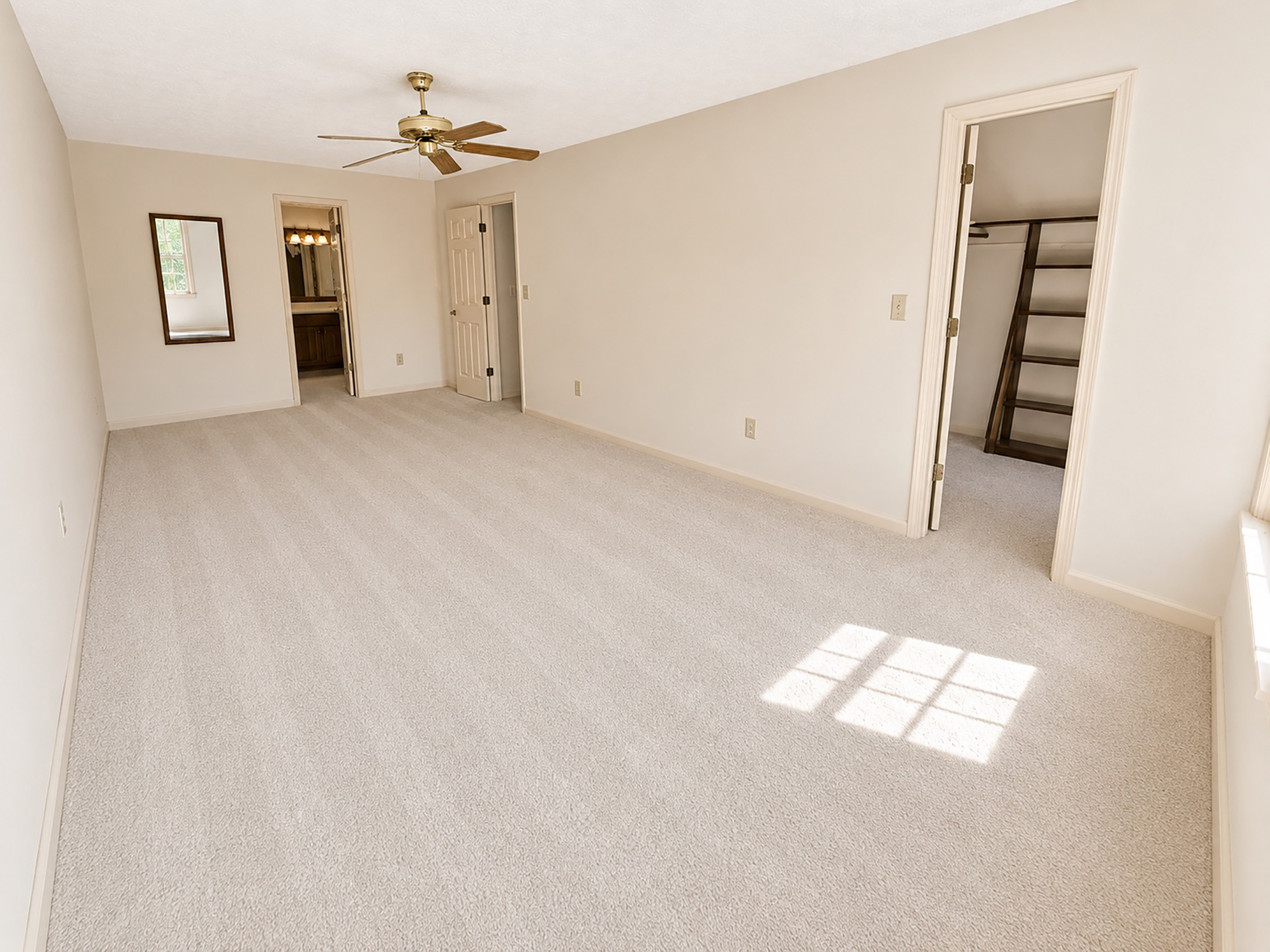  Incredible Opportunity for a Spacious Four Bedroom in Peachtree Corners - 物件實景