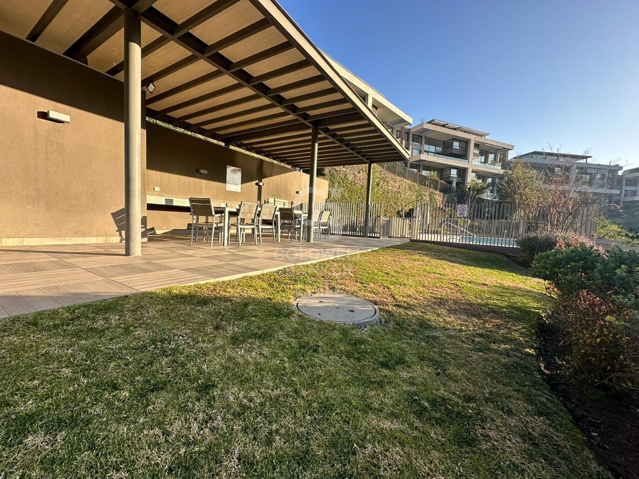 Lo Barnechea, Chile, 4 Bedrooms Bedrooms, ,4 BathroomsBathrooms,Residential,For Sale,1839045