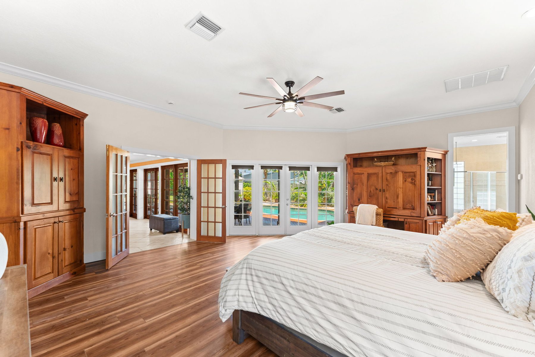  240 Deland Avenue, Indialantic, FL, 32903 - 物件實景