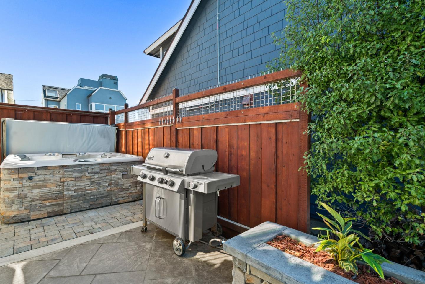 Santa Cruz, California, 95062, United States, 3 Bedrooms Bedrooms, ,3 BathroomsBathrooms,Residential,For Sale,1738627