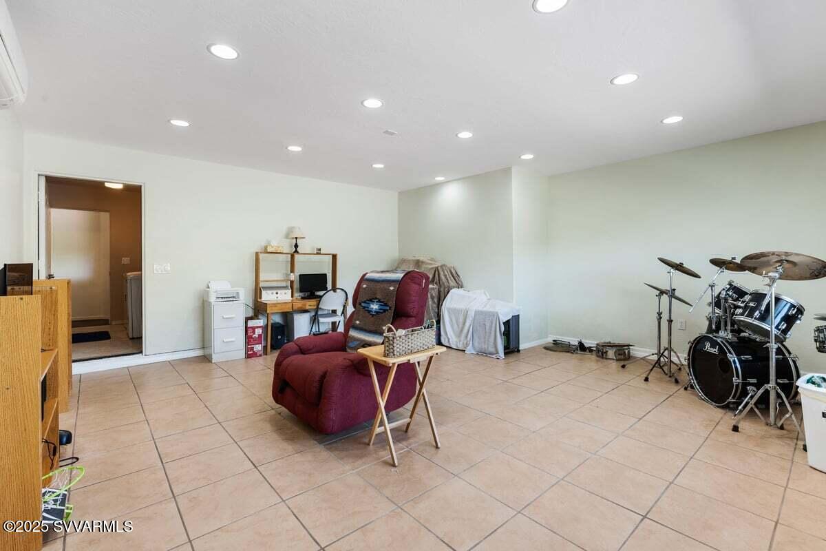 Cottonwood, Arizona, 86326, United States, 3 Bedrooms Bedrooms, ,2 BathroomsBathrooms,Residential,For Sale,1867087