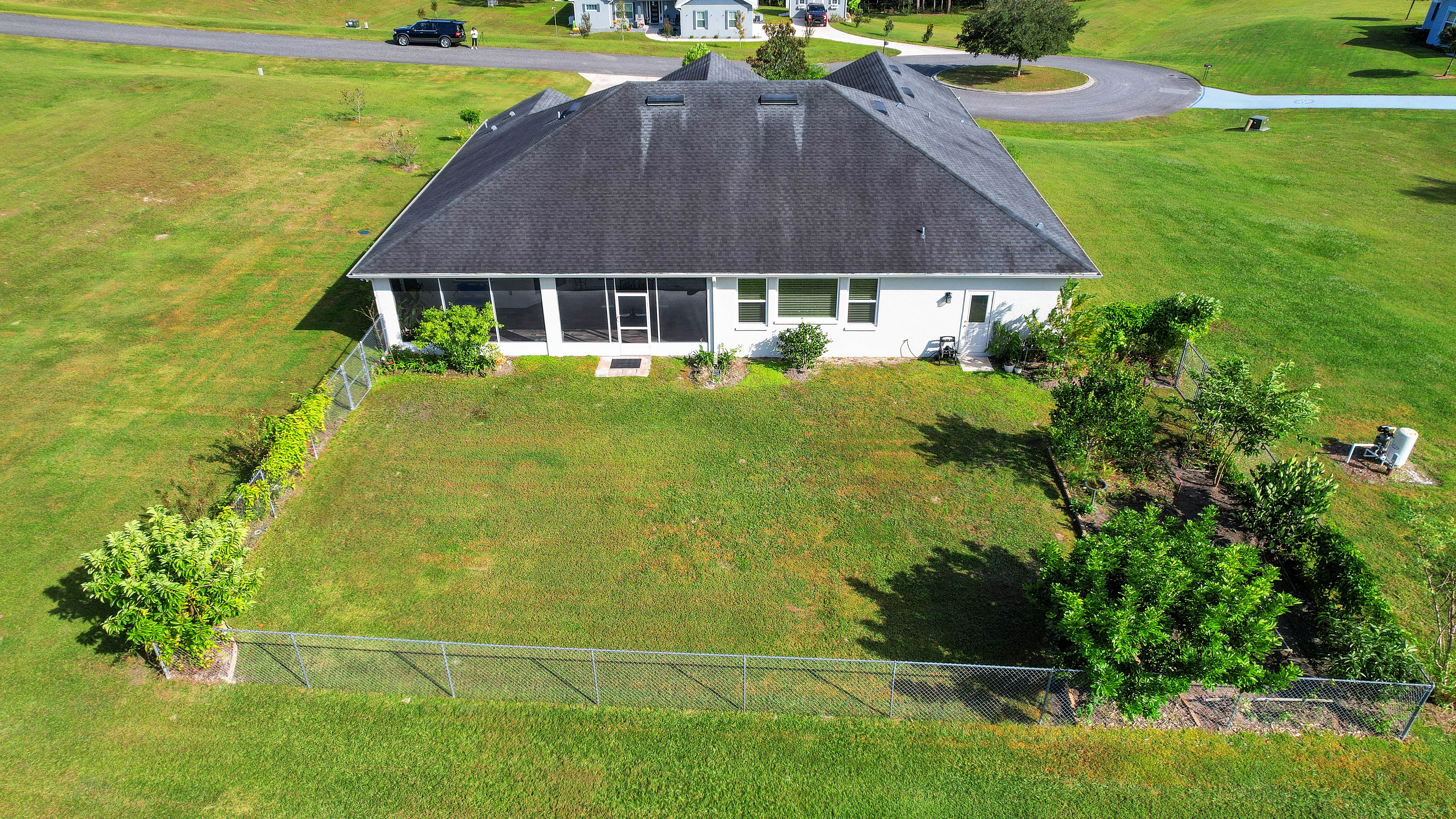 Lady Lake, Florida, 32159, United States, 4 Bedrooms Bedrooms, ,3 BathroomsBathrooms,Residential,For Sale,2005730