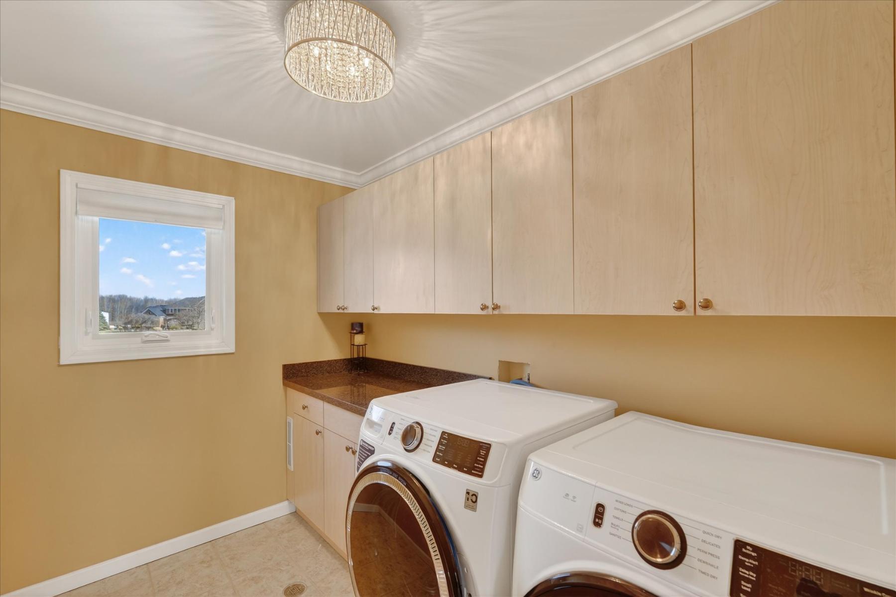  Groveland Township - 物件實景